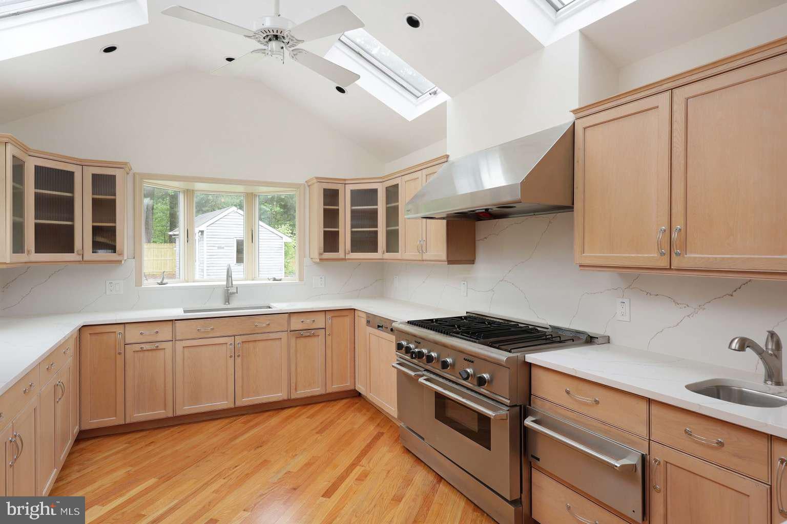 24 RIVERVIEW DRIVE