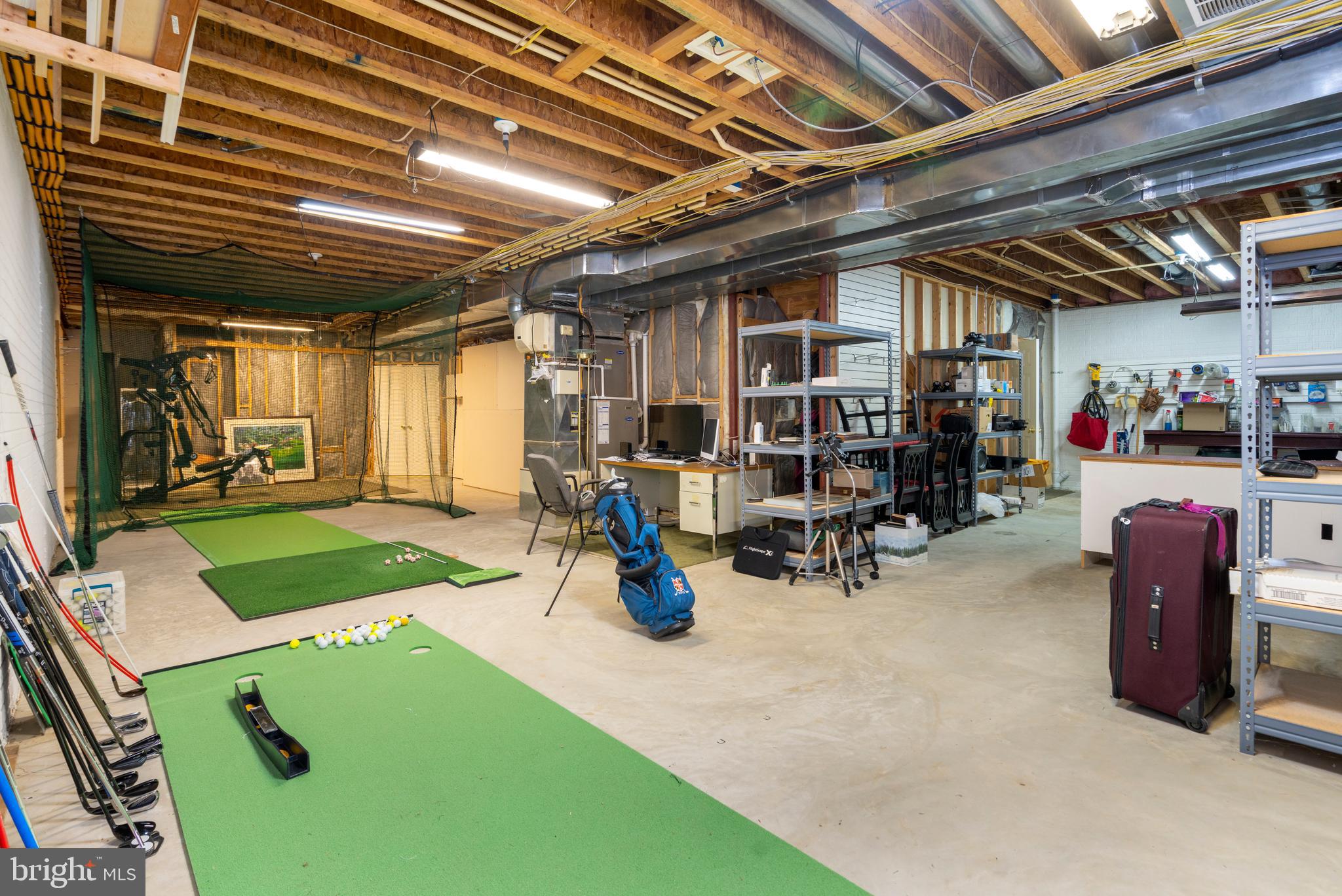 HAMPTON - Residential