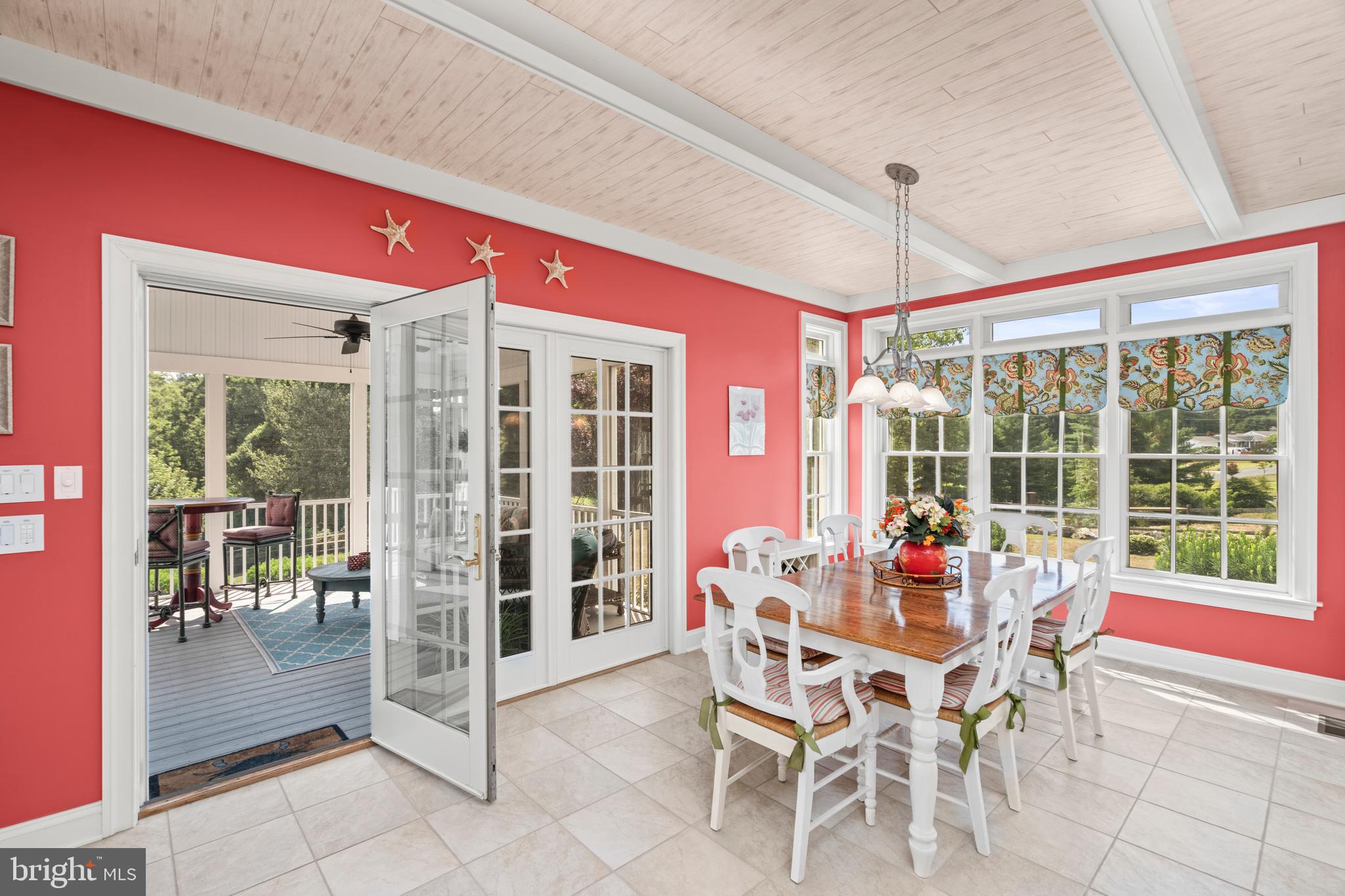 HAMPTON - Residential