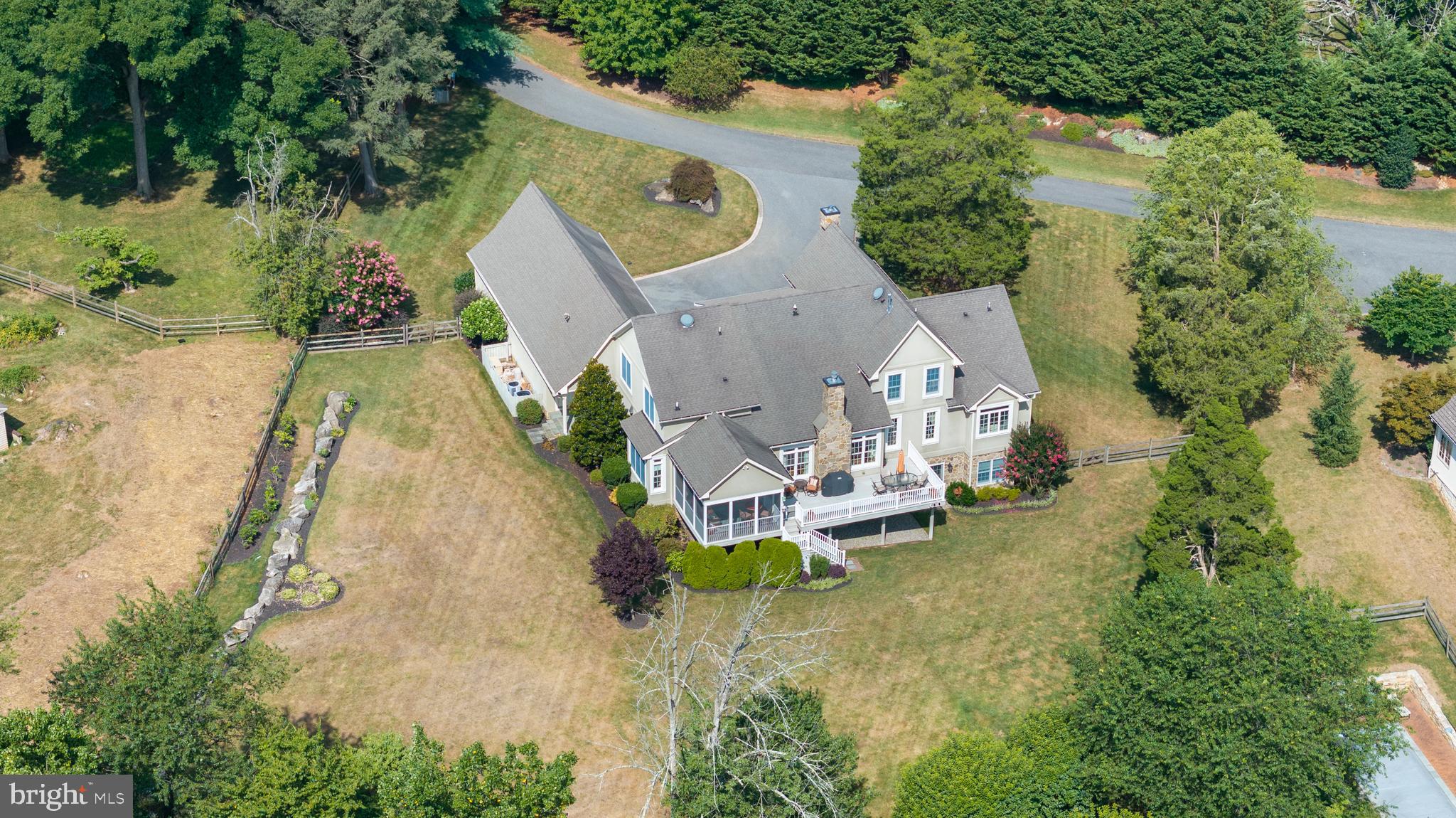 HAMPTON - Residential