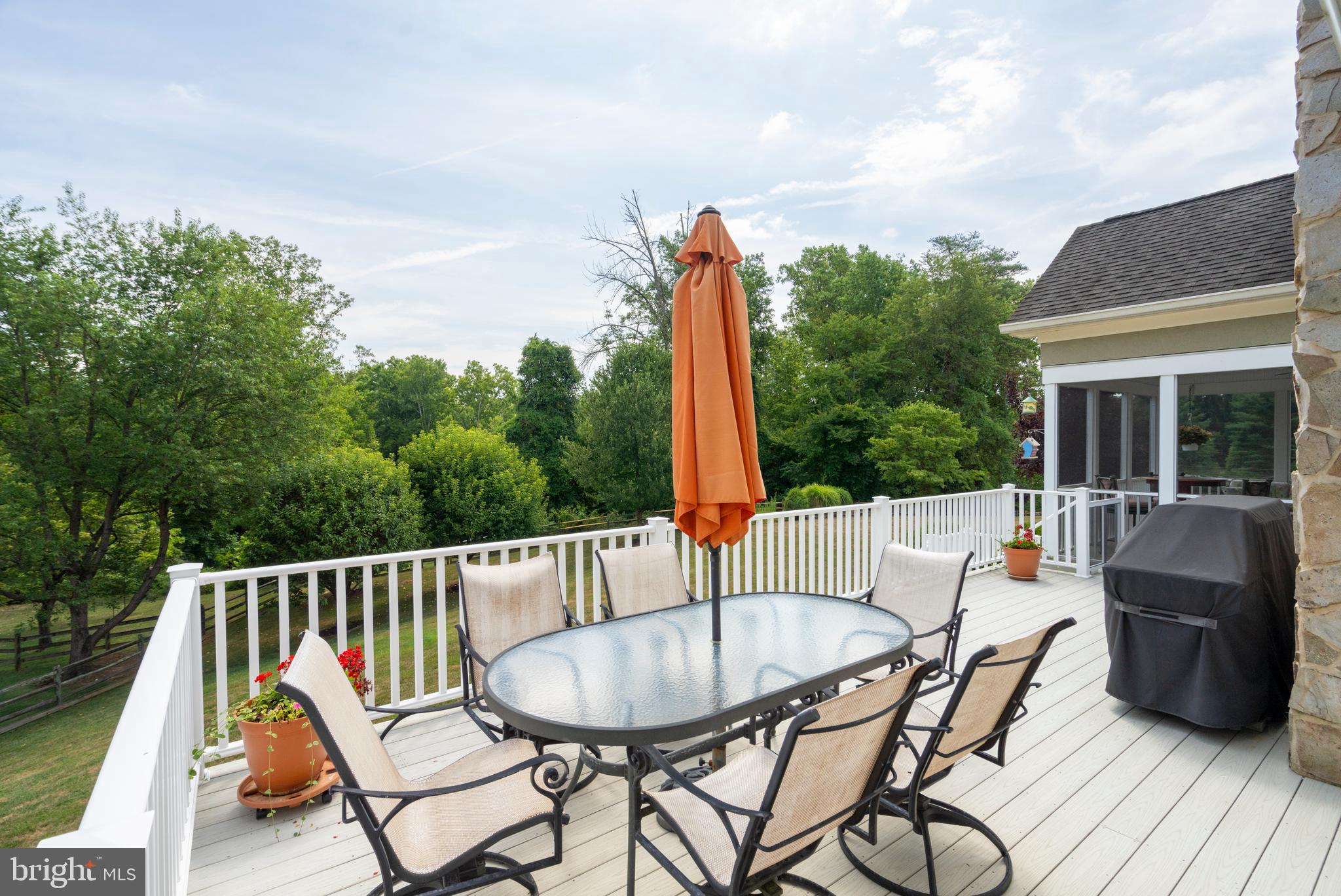 HAMPTON - Residential