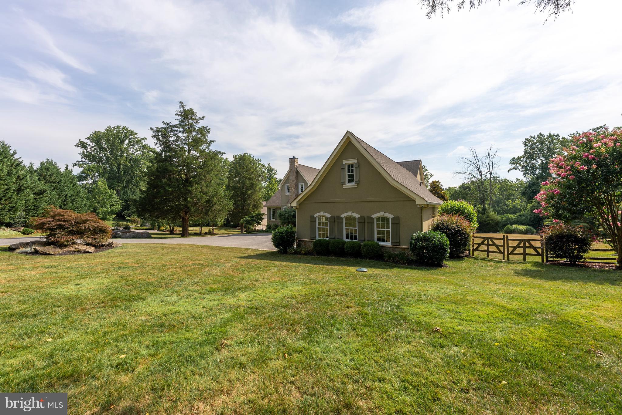 HAMPTON - Residential