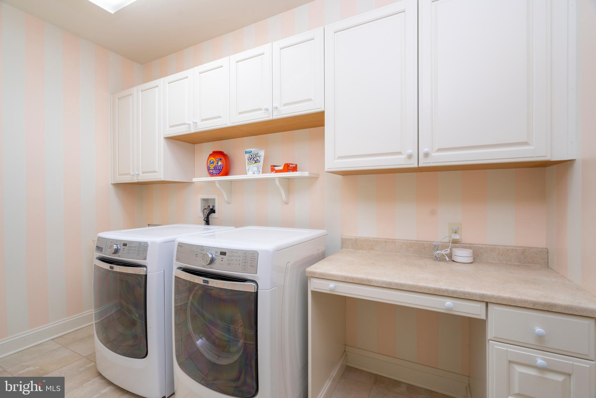 HAMPTON - Residential