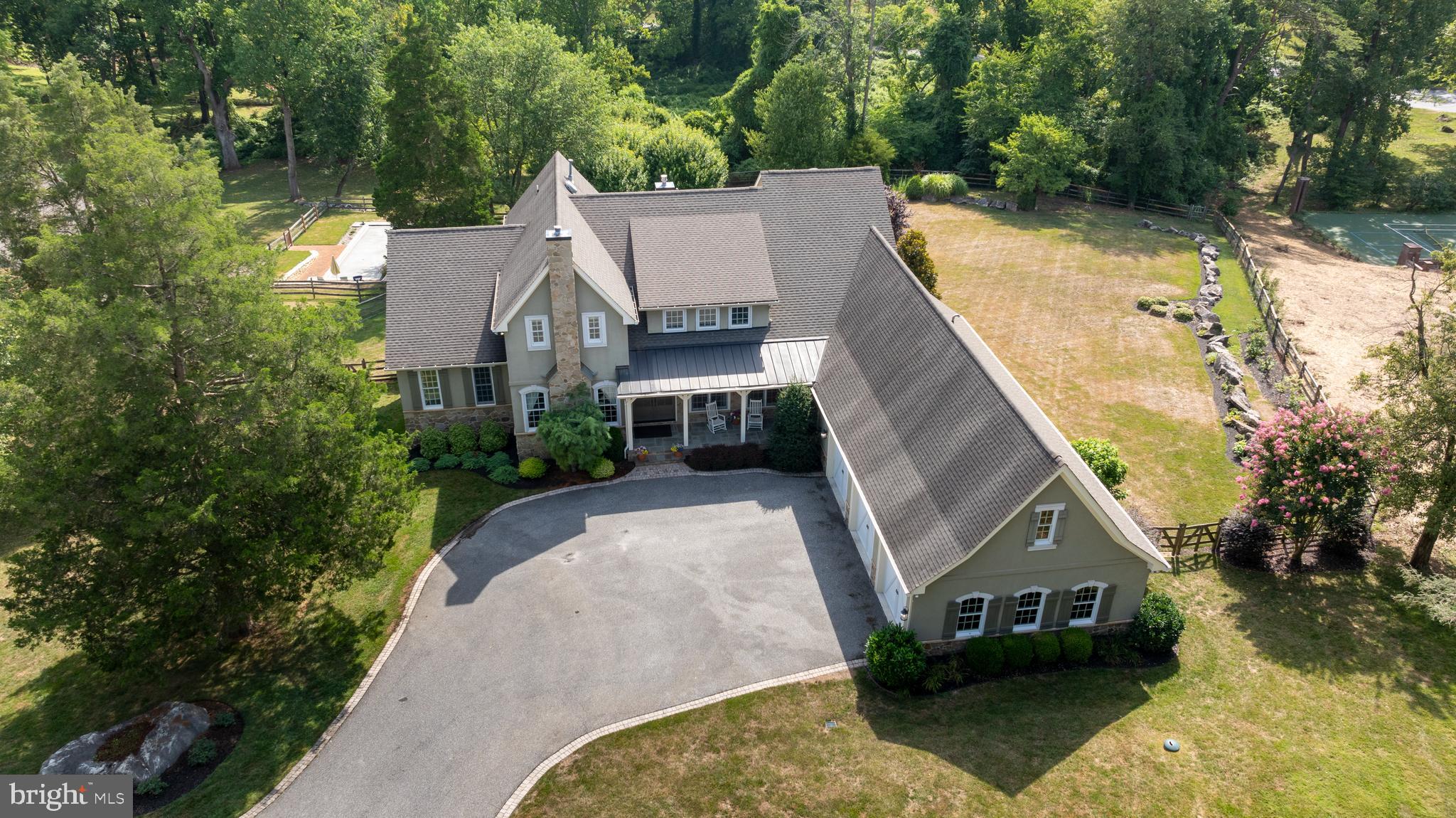 HAMPTON - Residential