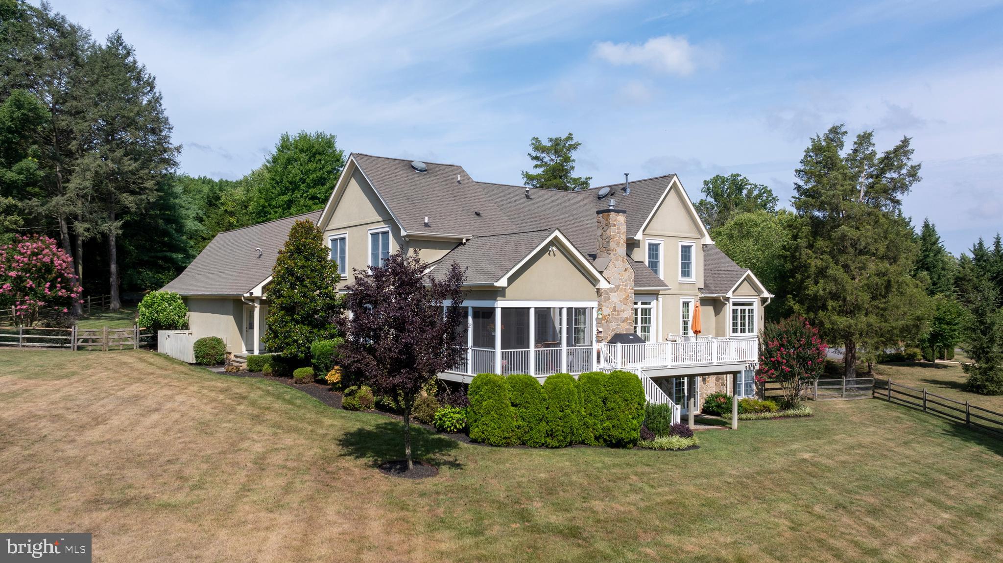 HAMPTON - Residential