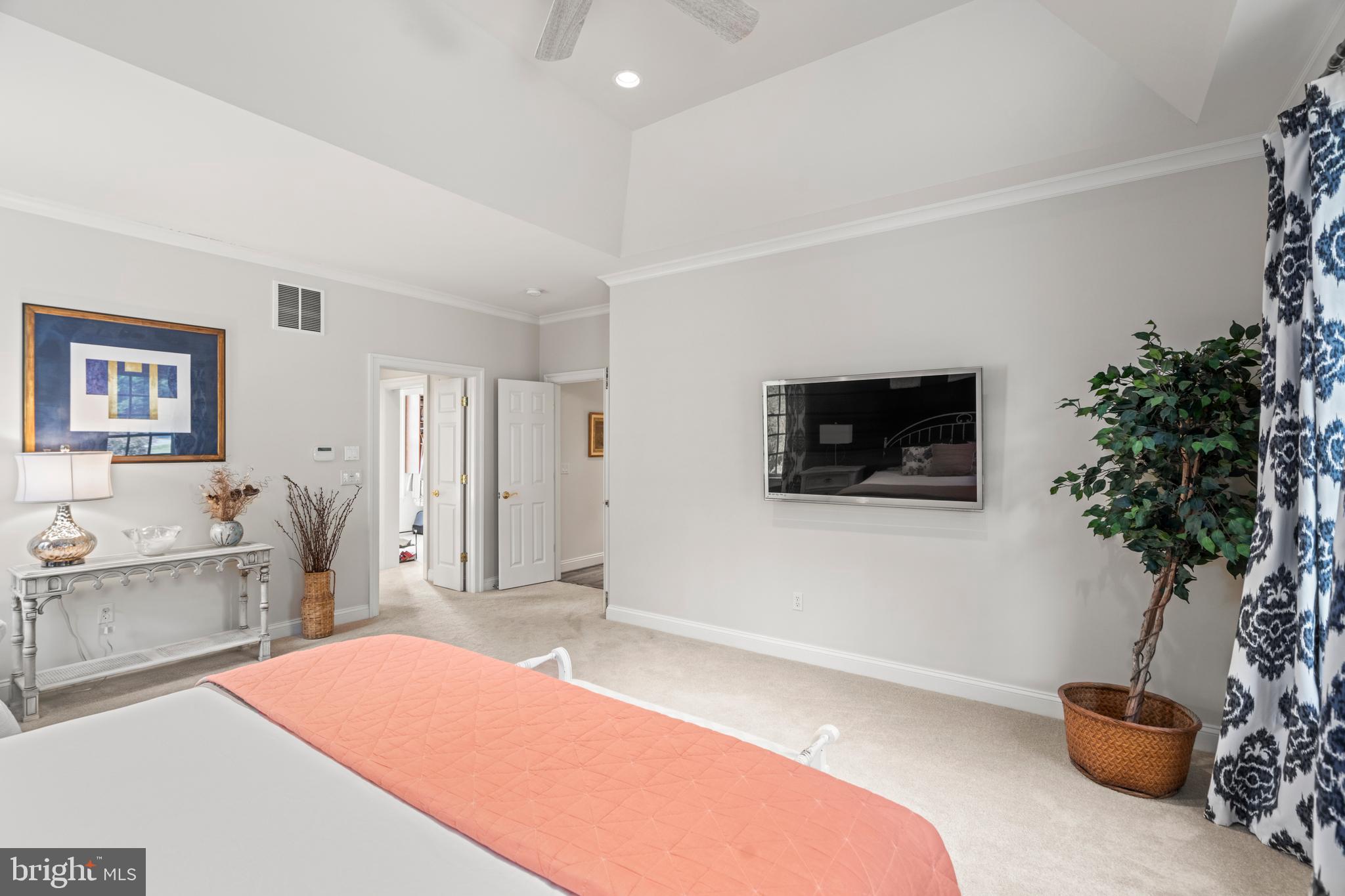 HAMPTON - Residential