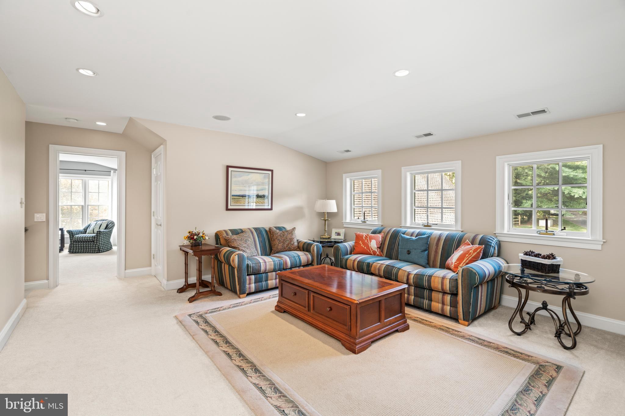 HAMPTON - Residential