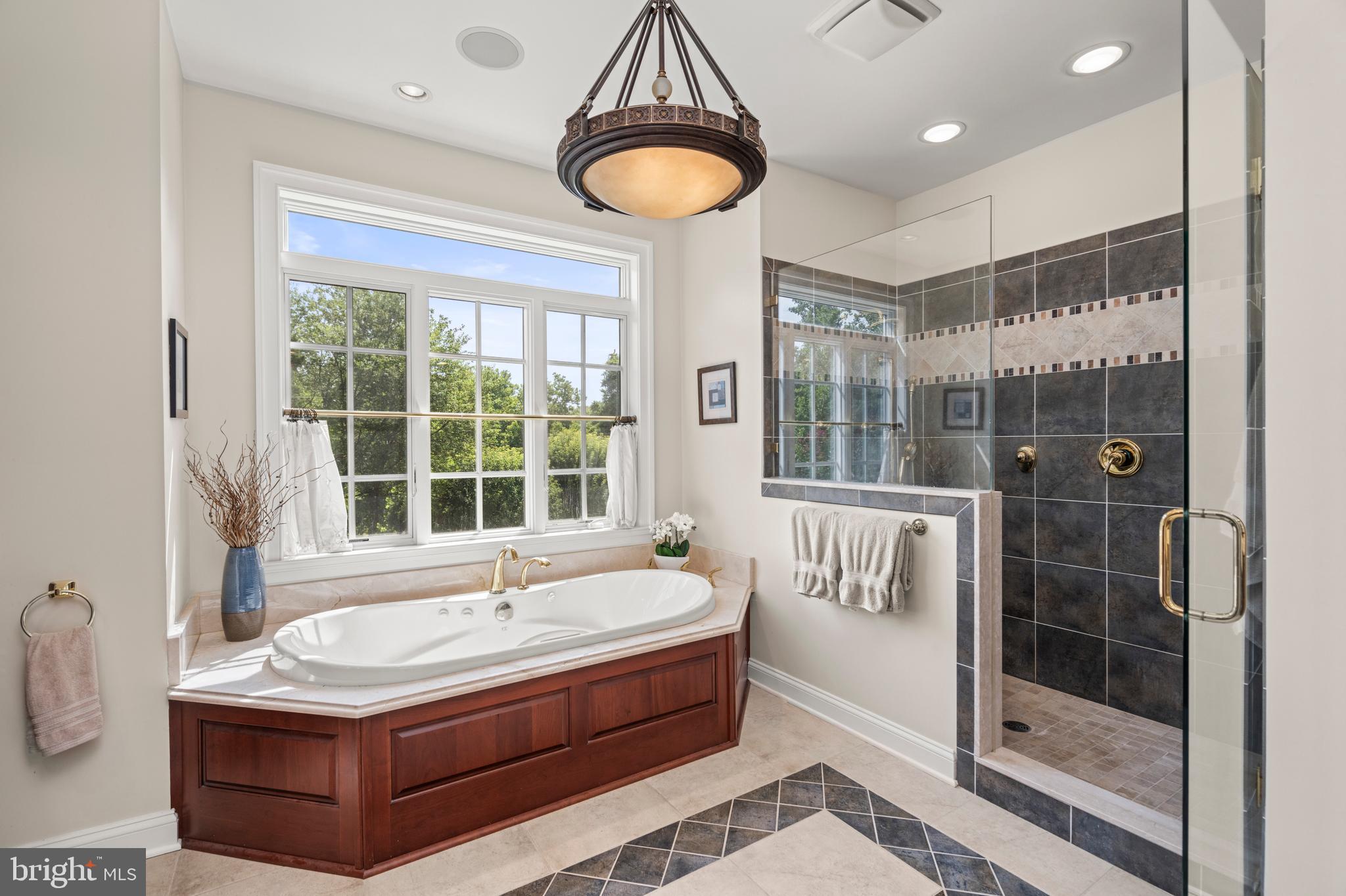 HAMPTON - Residential