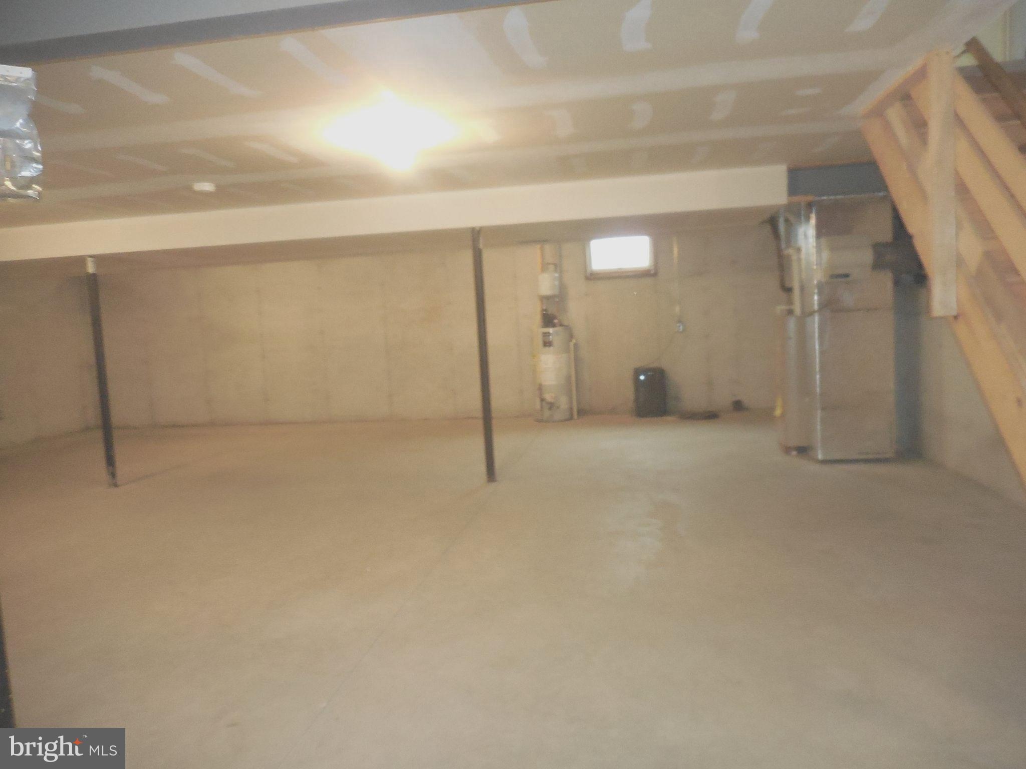 THE OAKS OF PALMYRA - Residential