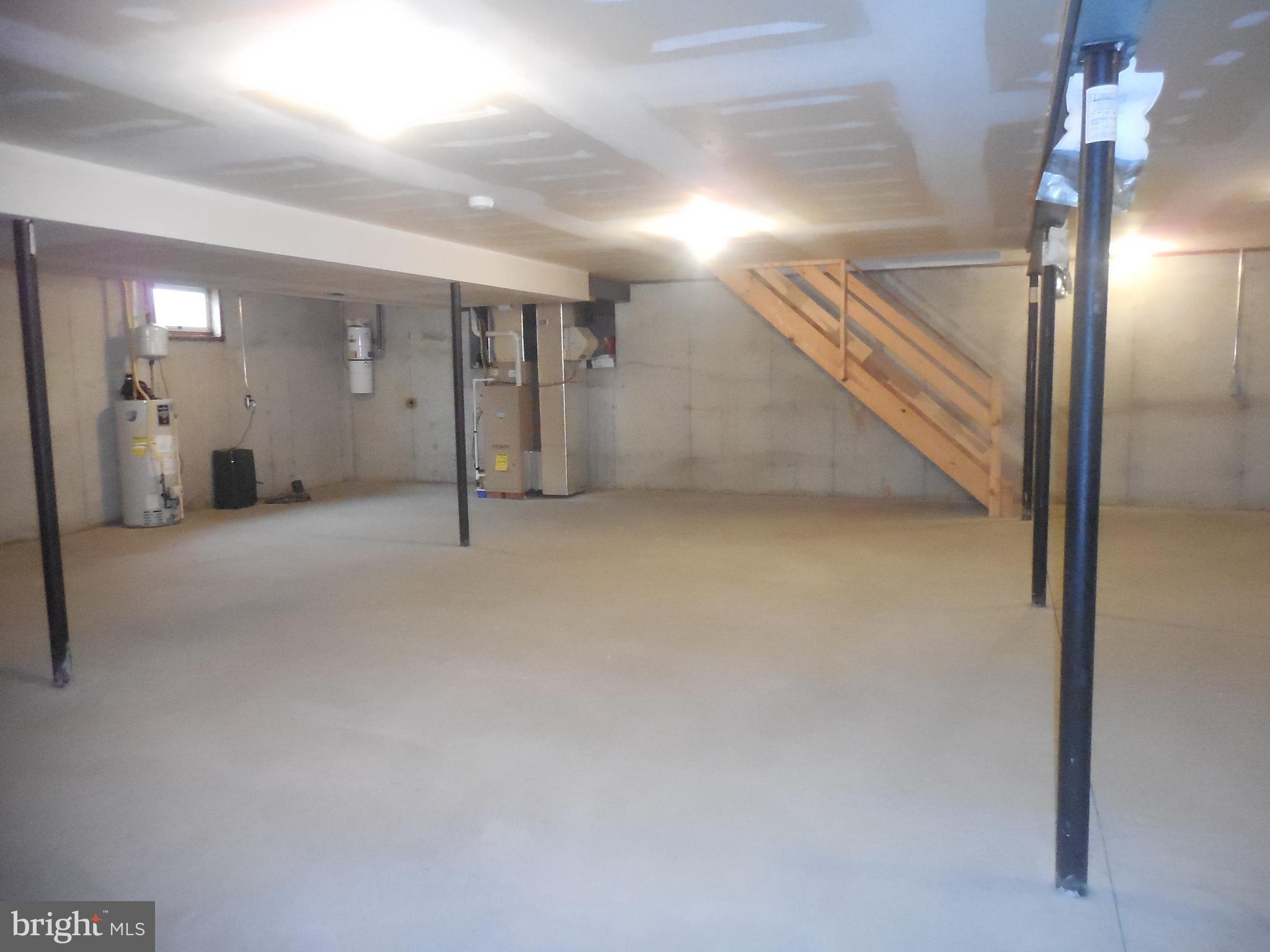 THE OAKS OF PALMYRA - Residential