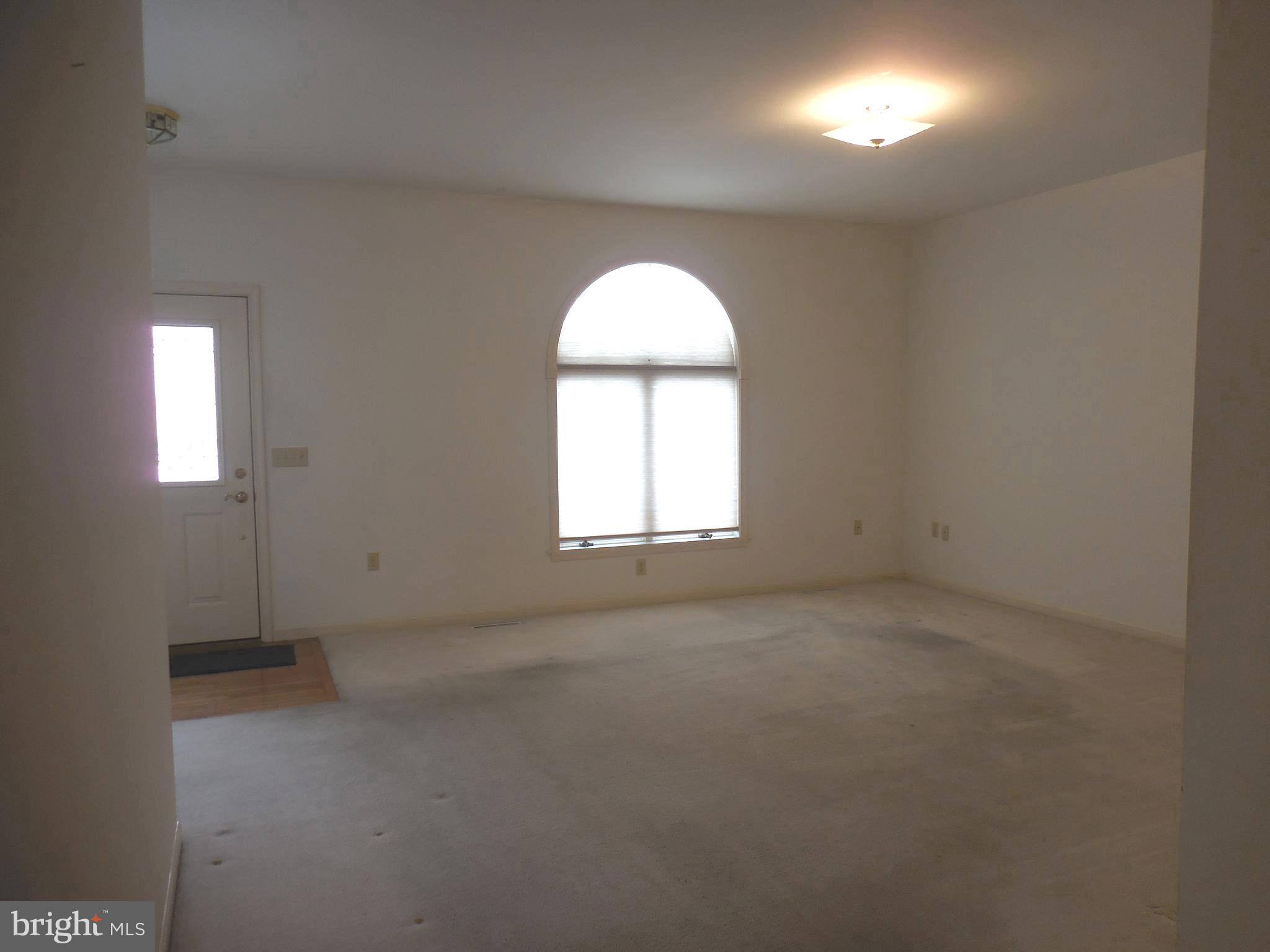 THE OAKS OF PALMYRA - Residential