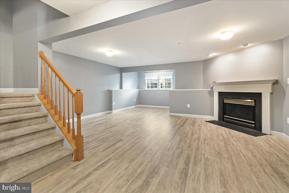 BALLENGER CROSSING - Residential