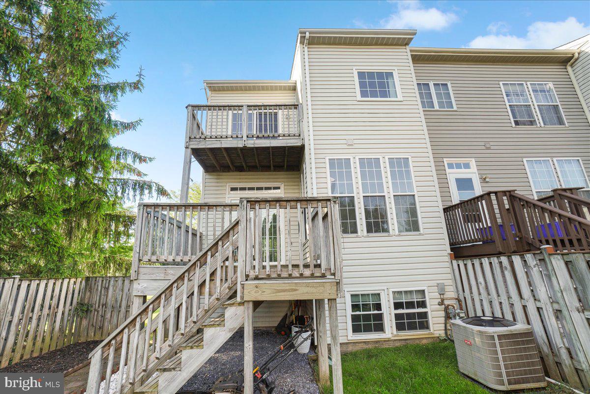 BALLENGER CROSSING - Residential