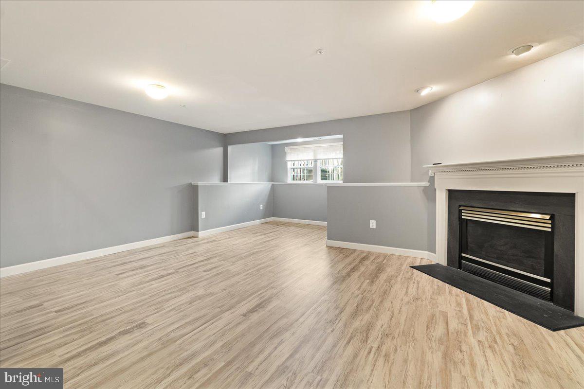 BALLENGER CROSSING - Residential