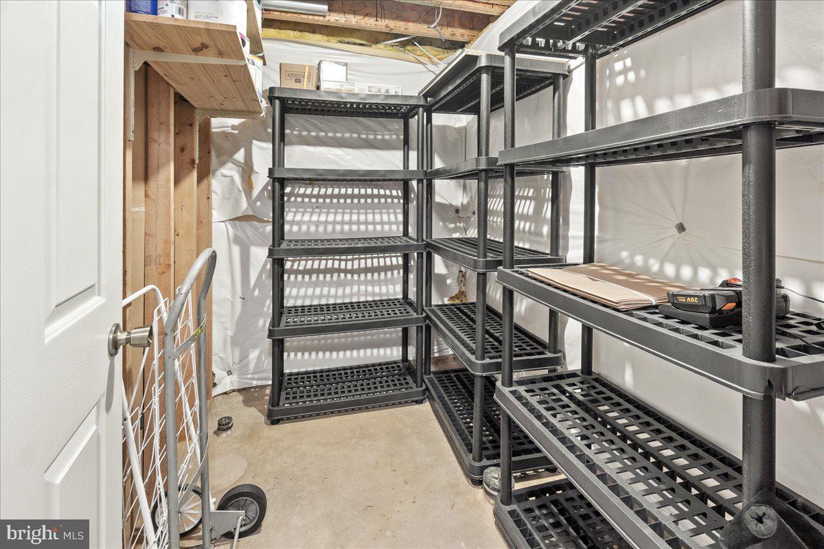 BALLENGER CROSSING - Residential