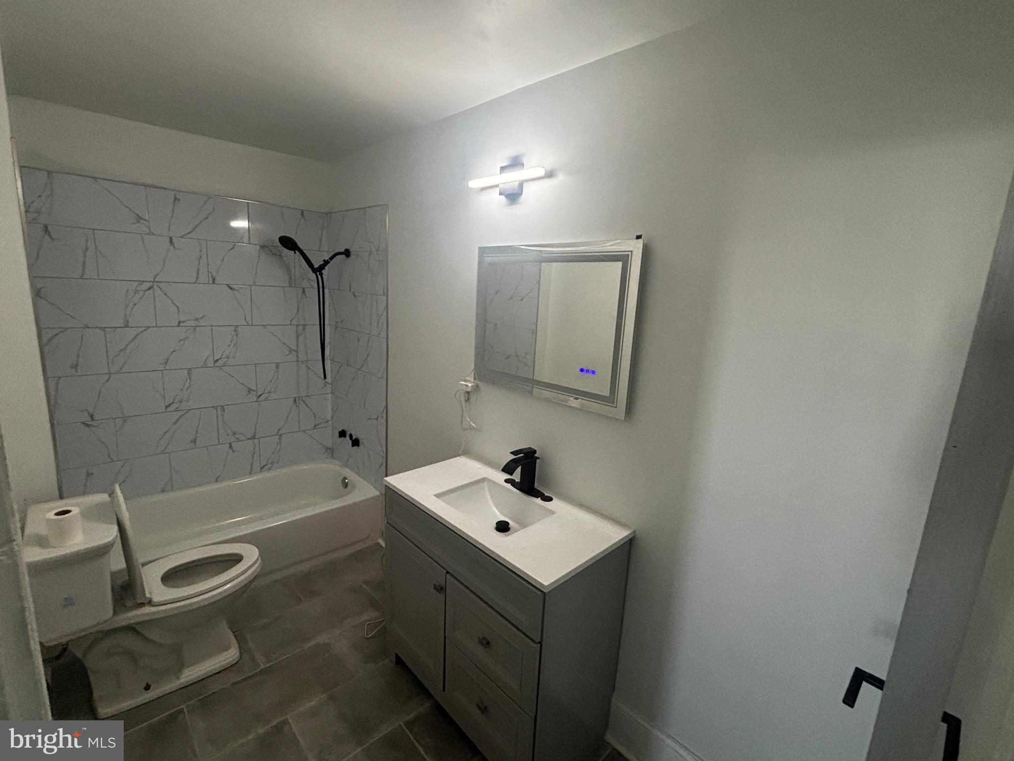 COBBS CREEK - Residential