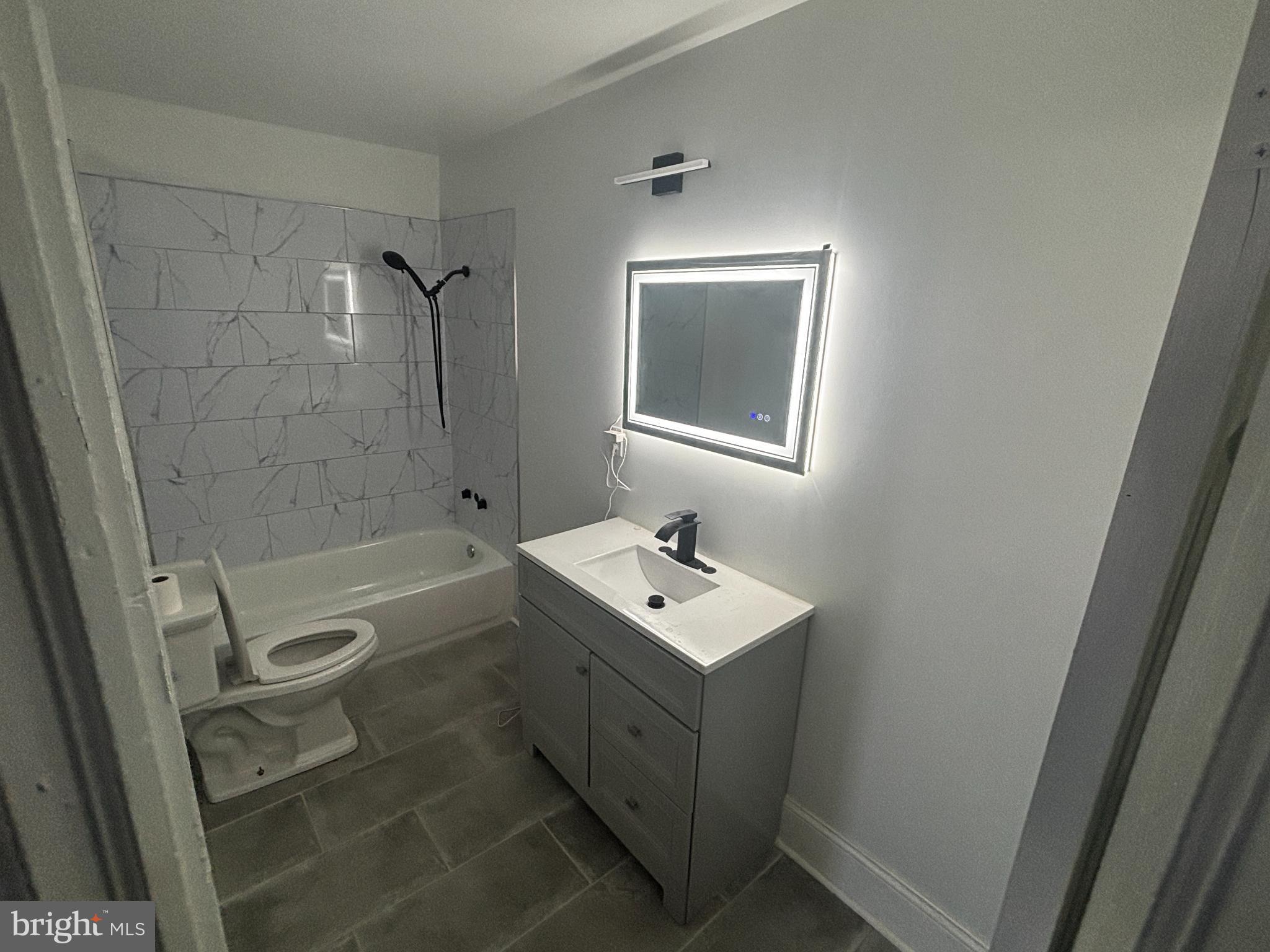 COBBS CREEK - Residential