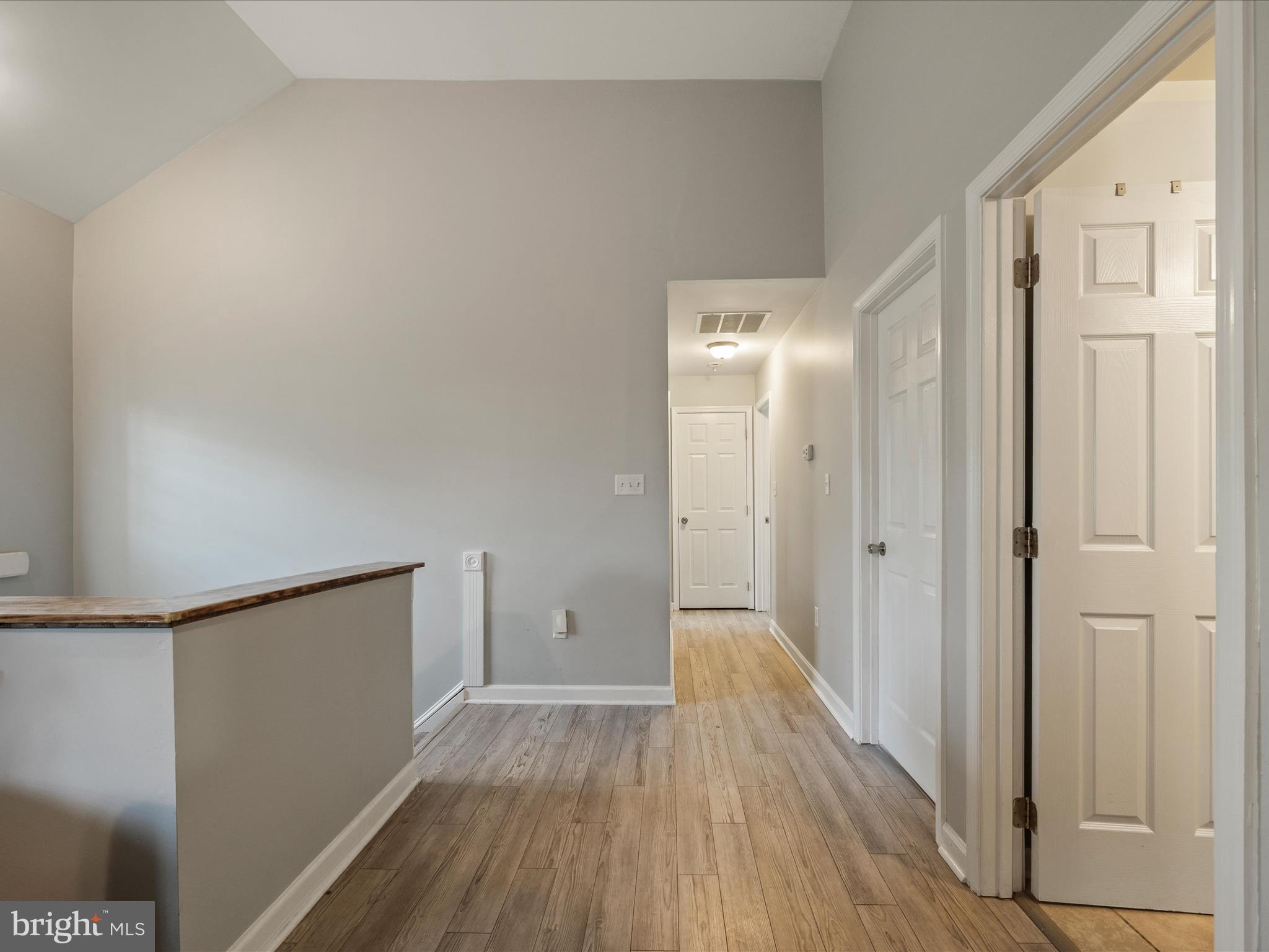 MOHR'S LANDING - Residential