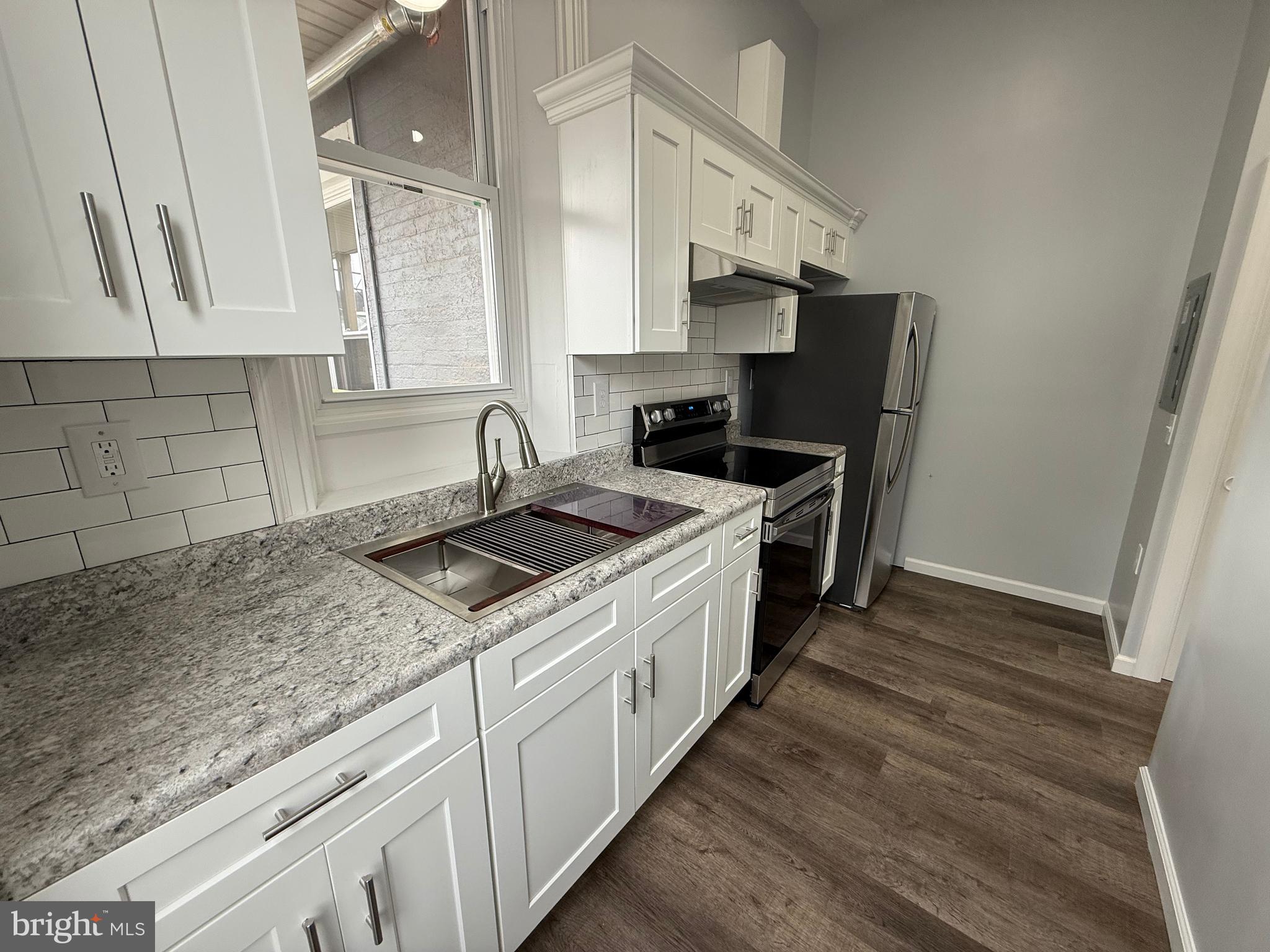 READING - Residential Lease