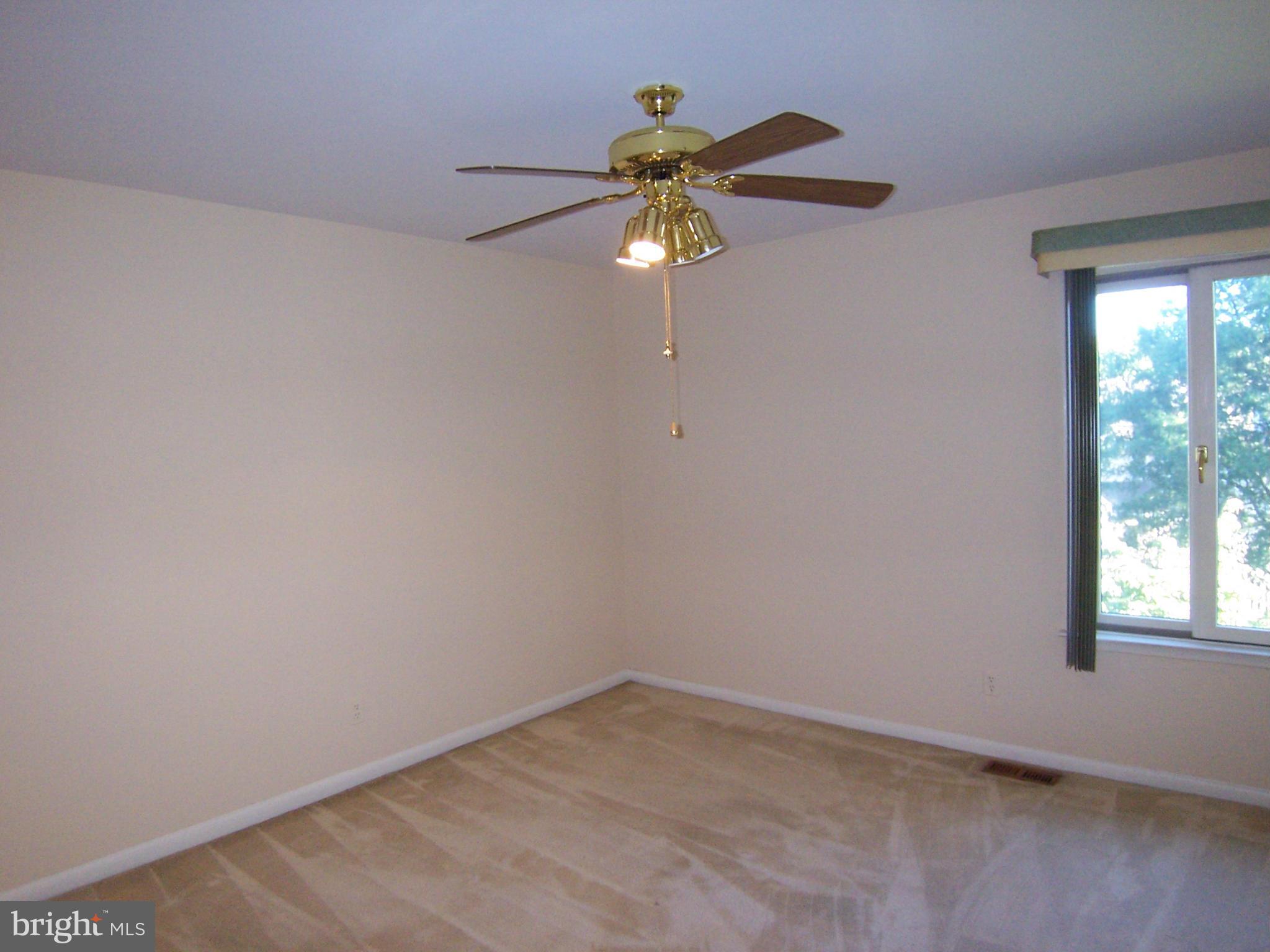 ROLAND SPRINGS - Residential