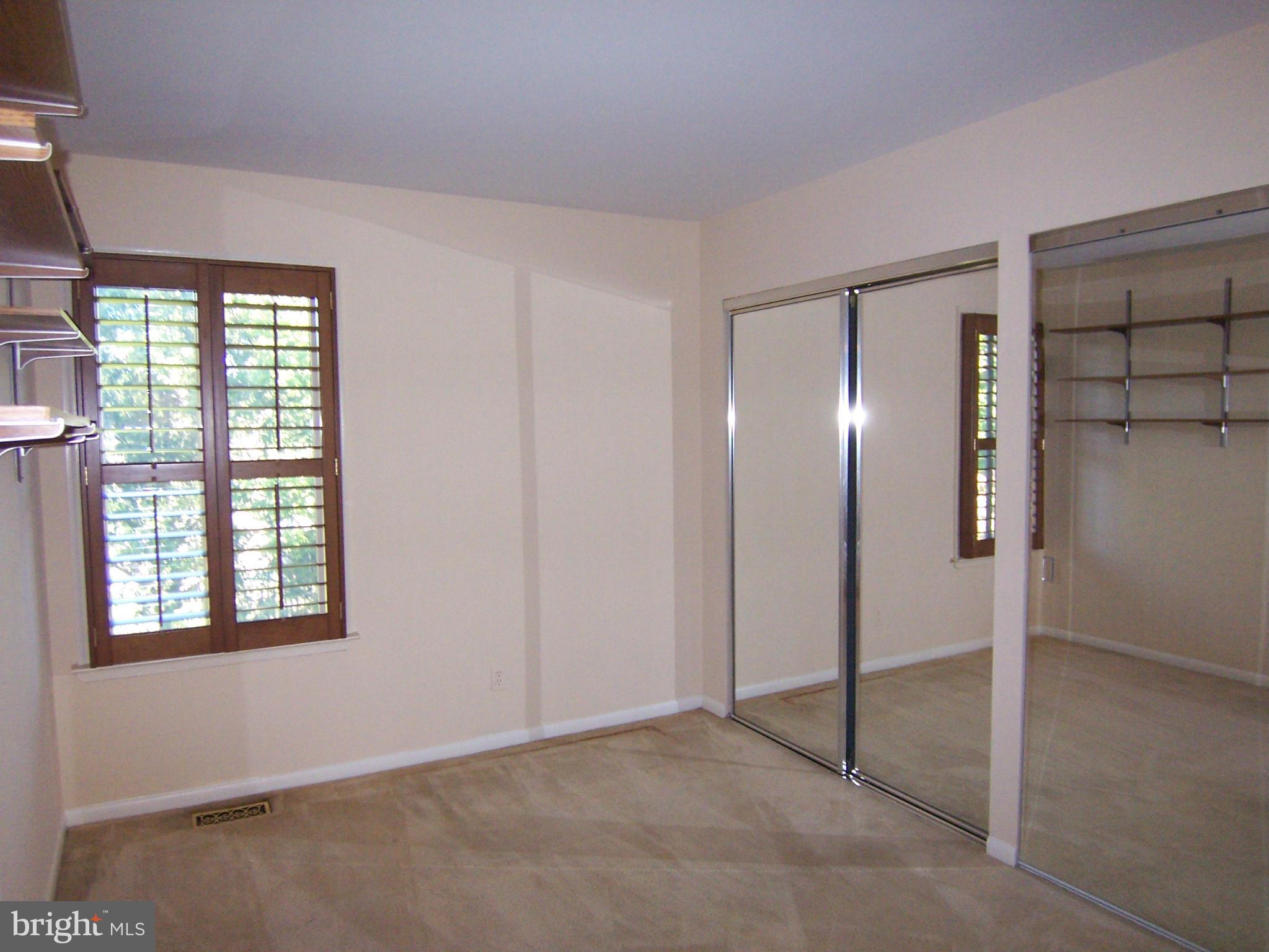 ROLAND SPRINGS - Residential