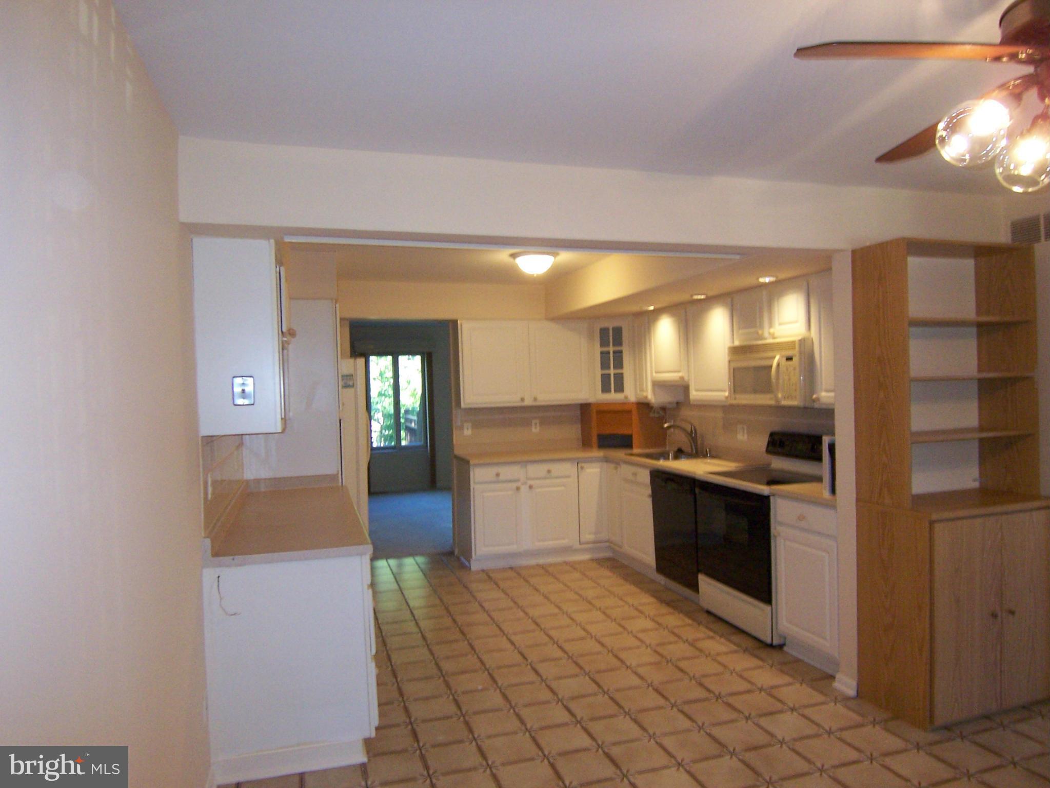 ROLAND SPRINGS - Residential