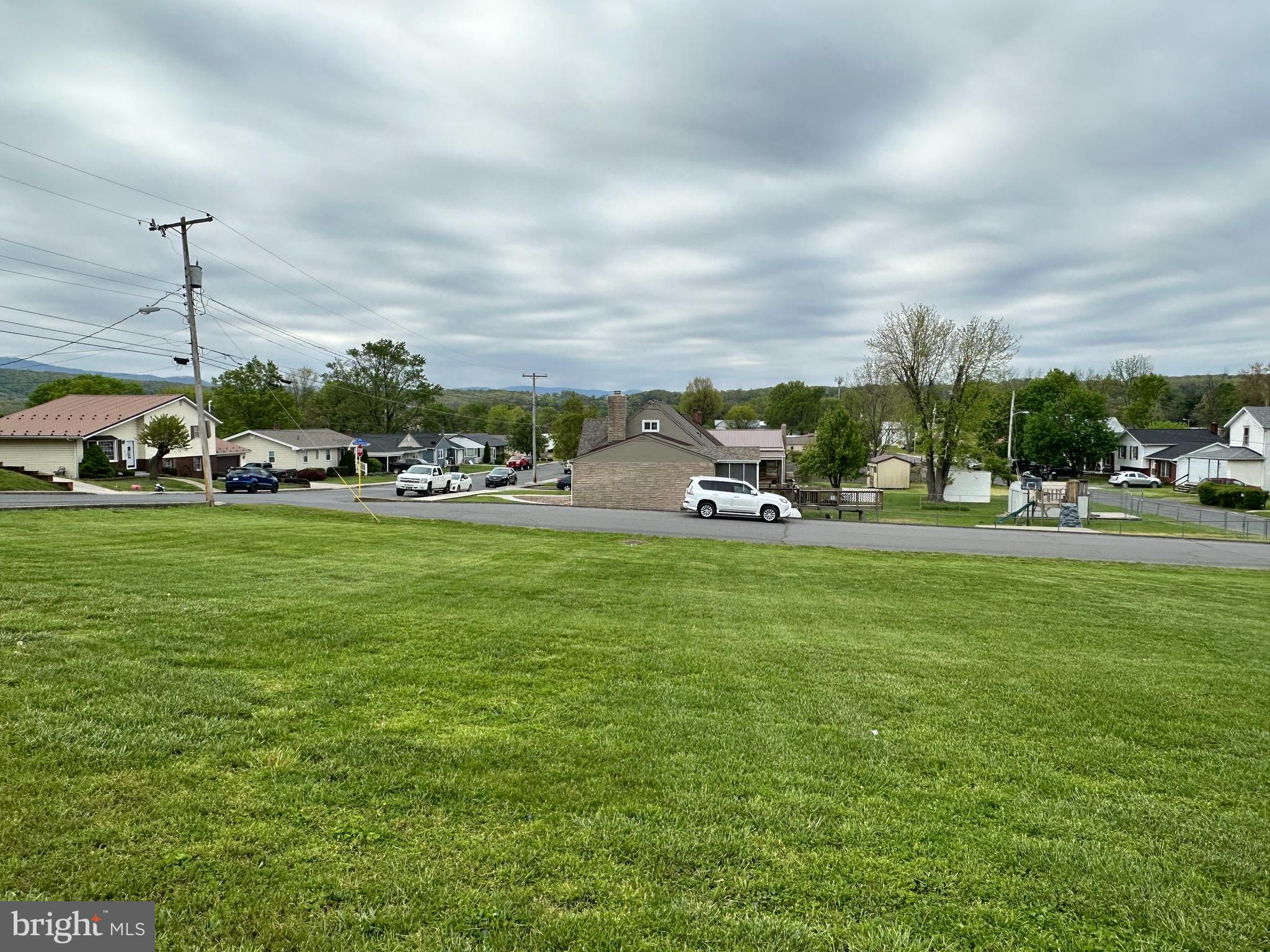 MOOMAU ADDITION - Land