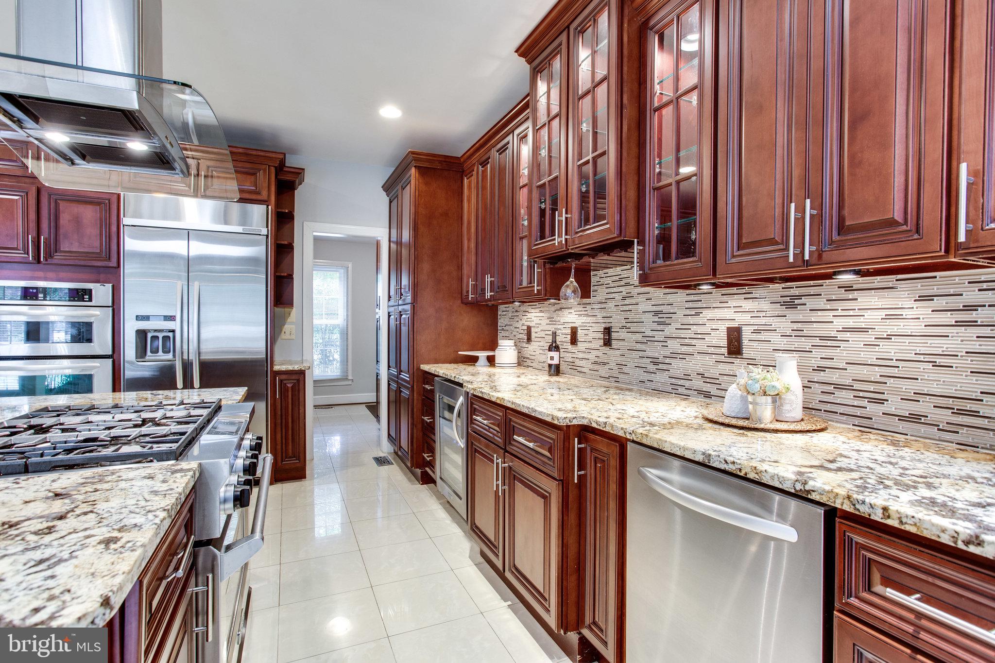 COLVIN MEADOW ESTATES - Residential