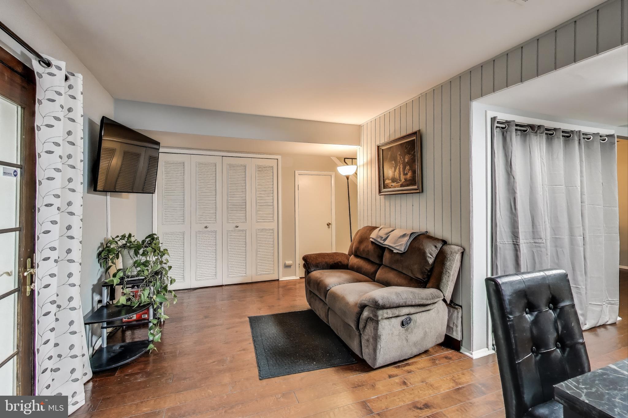 POINTER RIDGE AT COLLINGTON - Residential