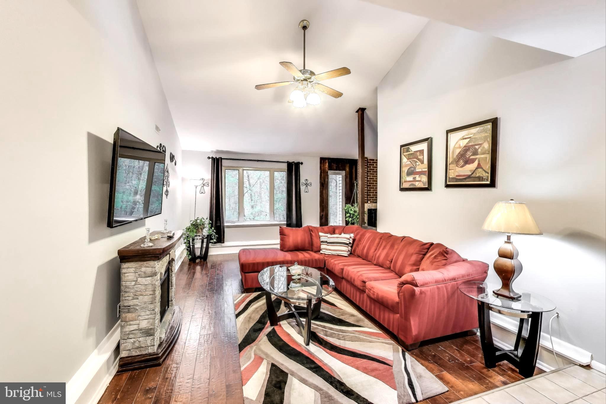 POINTER RIDGE AT COLLINGTON - Residential