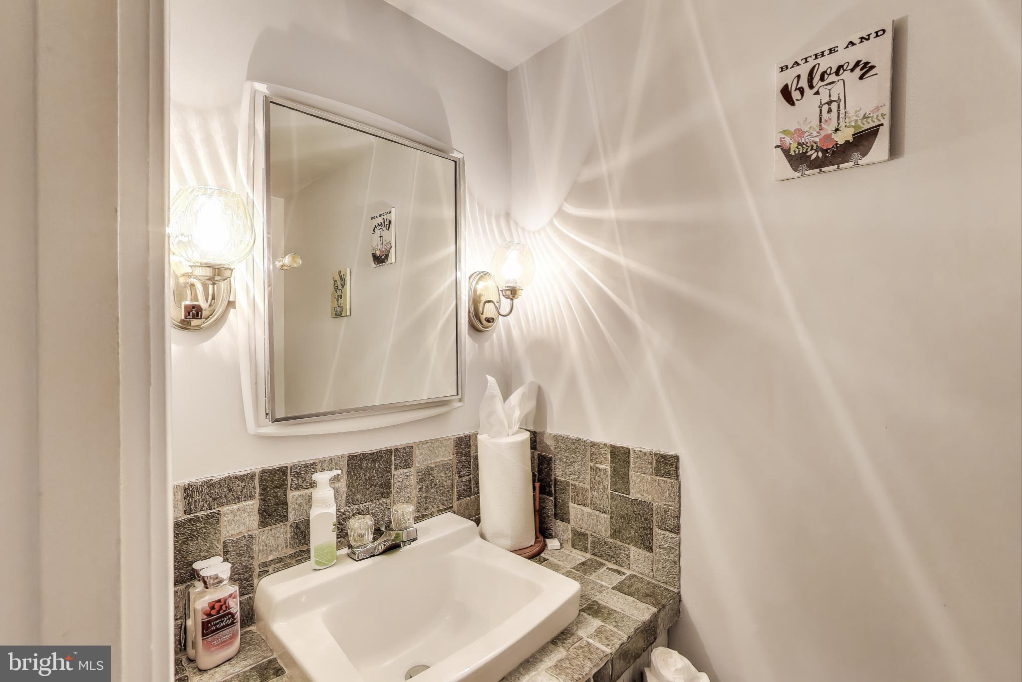 POINTER RIDGE AT COLLINGTON - Residential