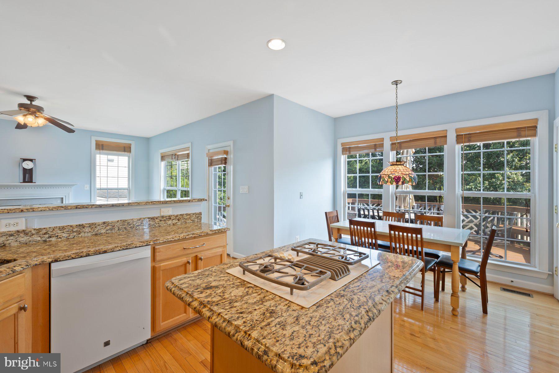 EDWARDS LANDING - Residential