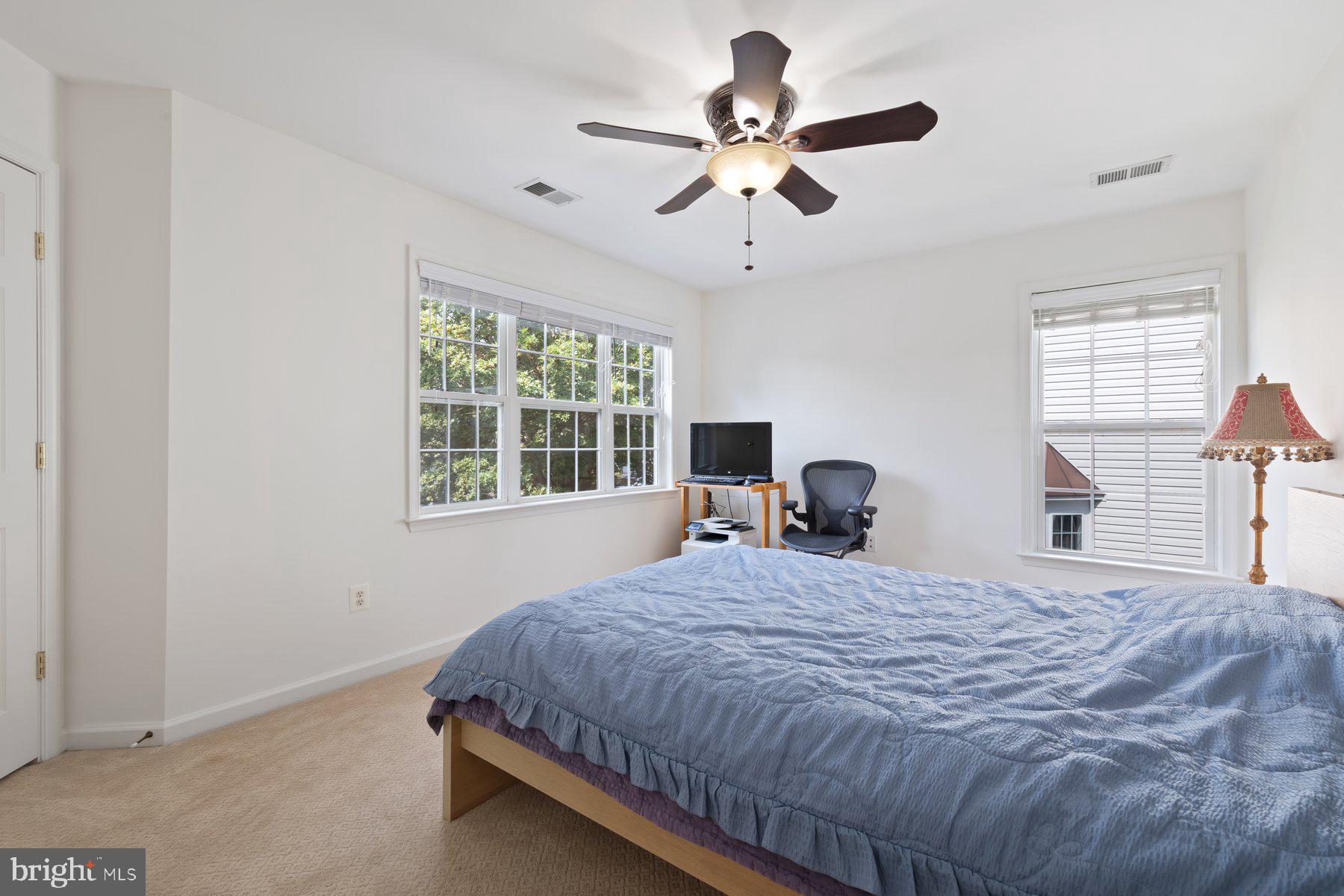 EDWARDS LANDING - Residential