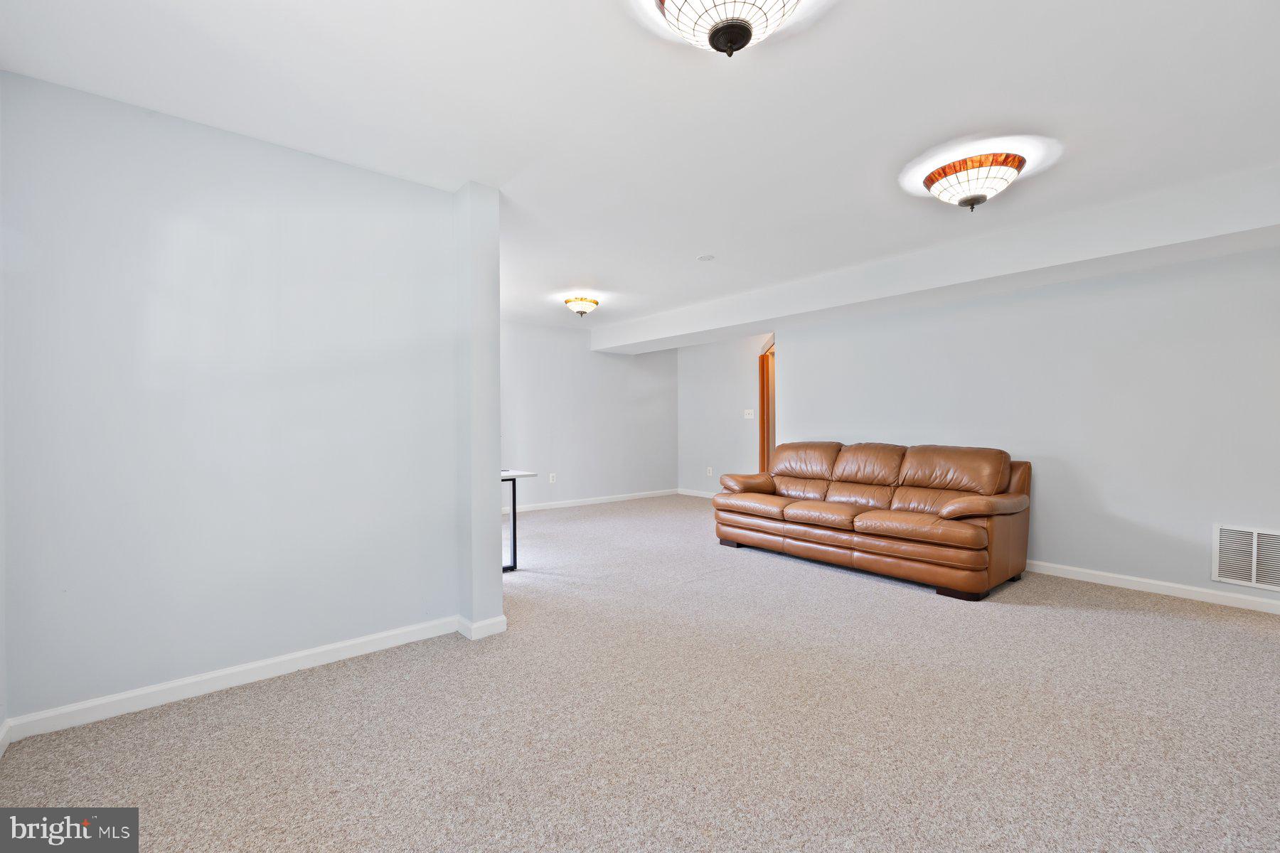 EDWARDS LANDING - Residential