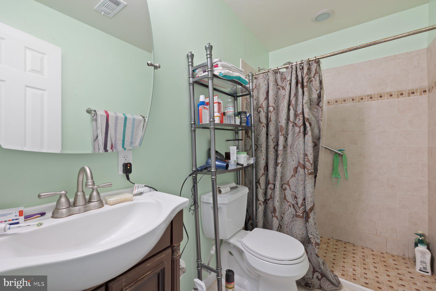 EDWARDS LANDING - Residential