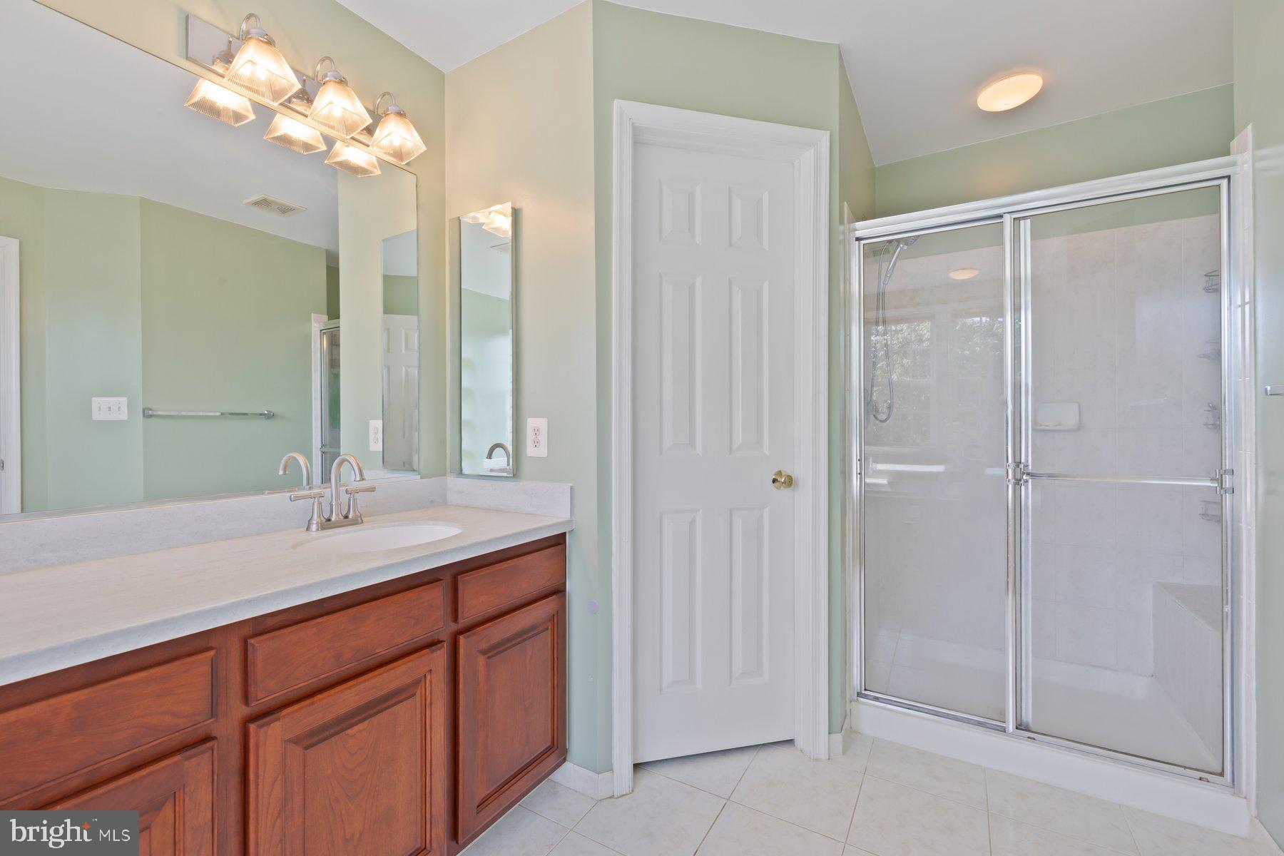 EDWARDS LANDING - Residential