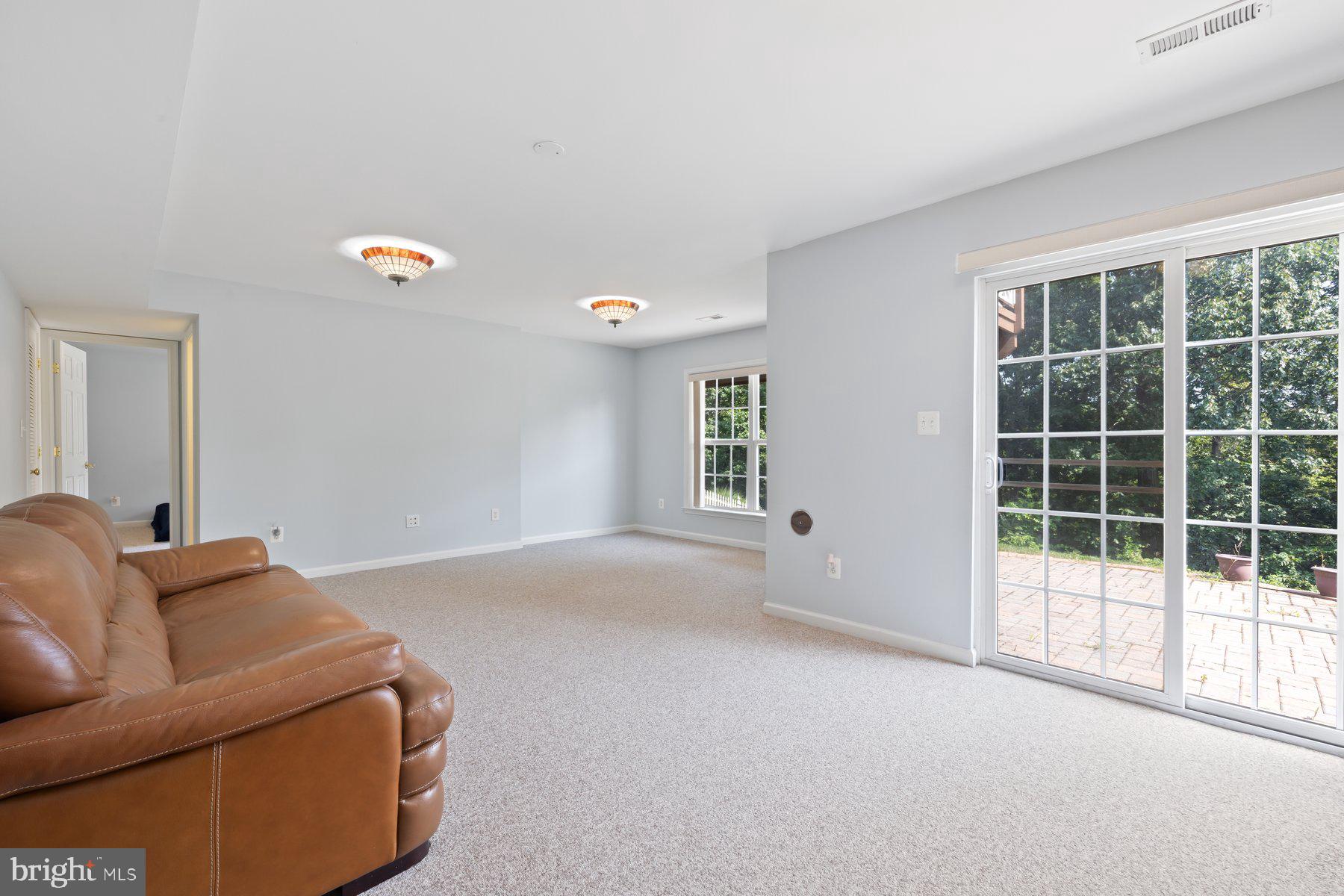 EDWARDS LANDING - Residential