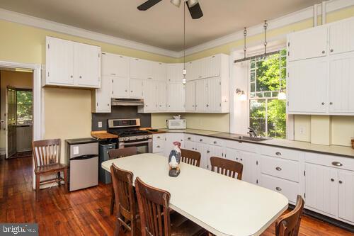 GERMANTOWN - Residential