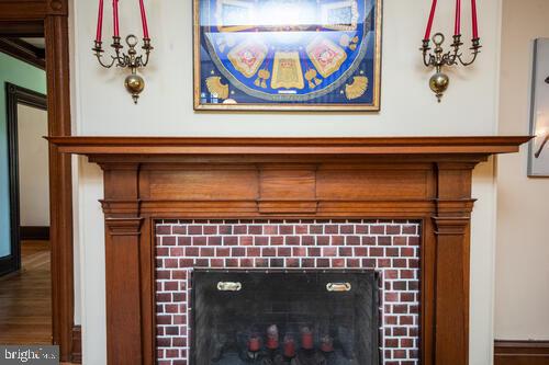 GERMANTOWN - Residential