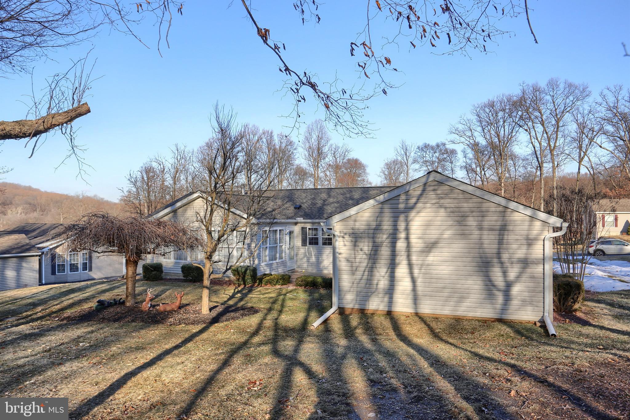 GRETNA SPRINGS COMMUNITY - Residential