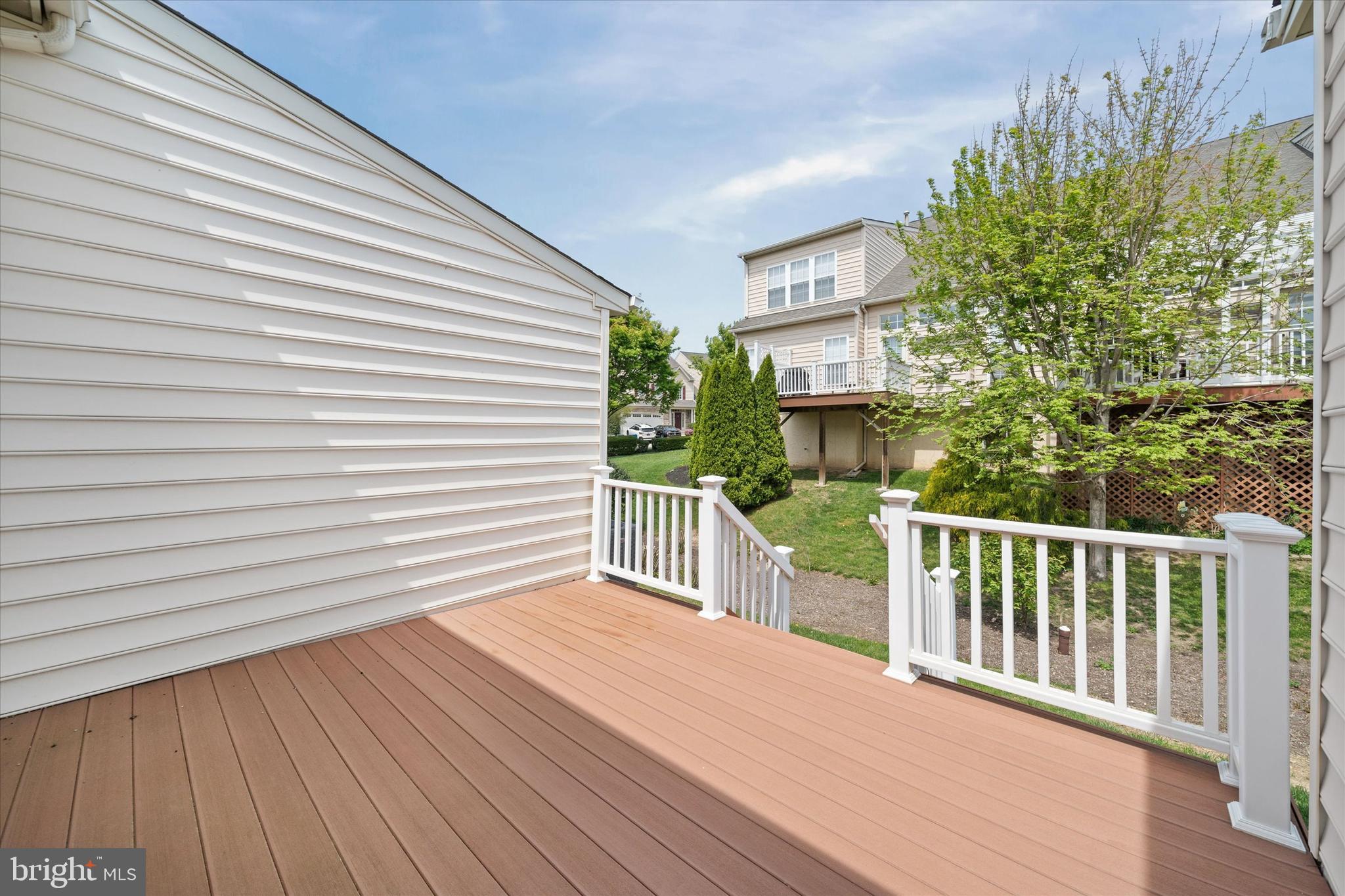 372 CASSELL COURT 372