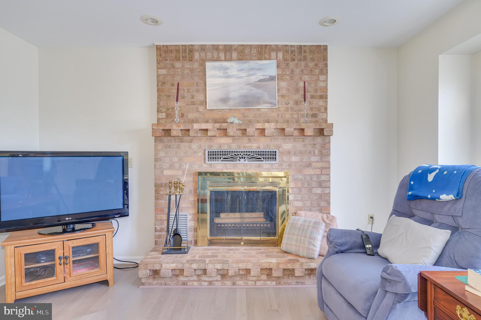 MEADOW SPRING FARM - Residential