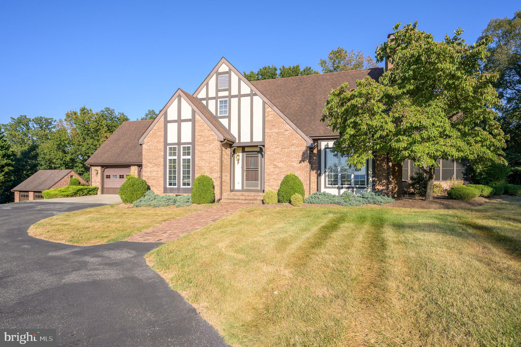 MEADOW SPRING FARM - Residential