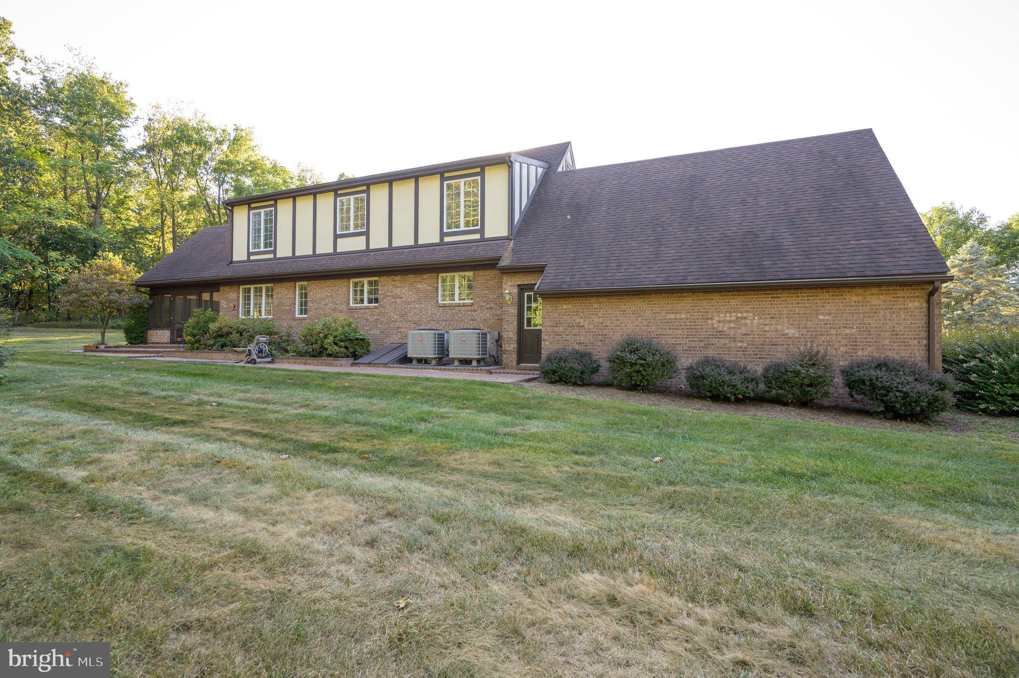 MEADOW SPRING FARM - Residential