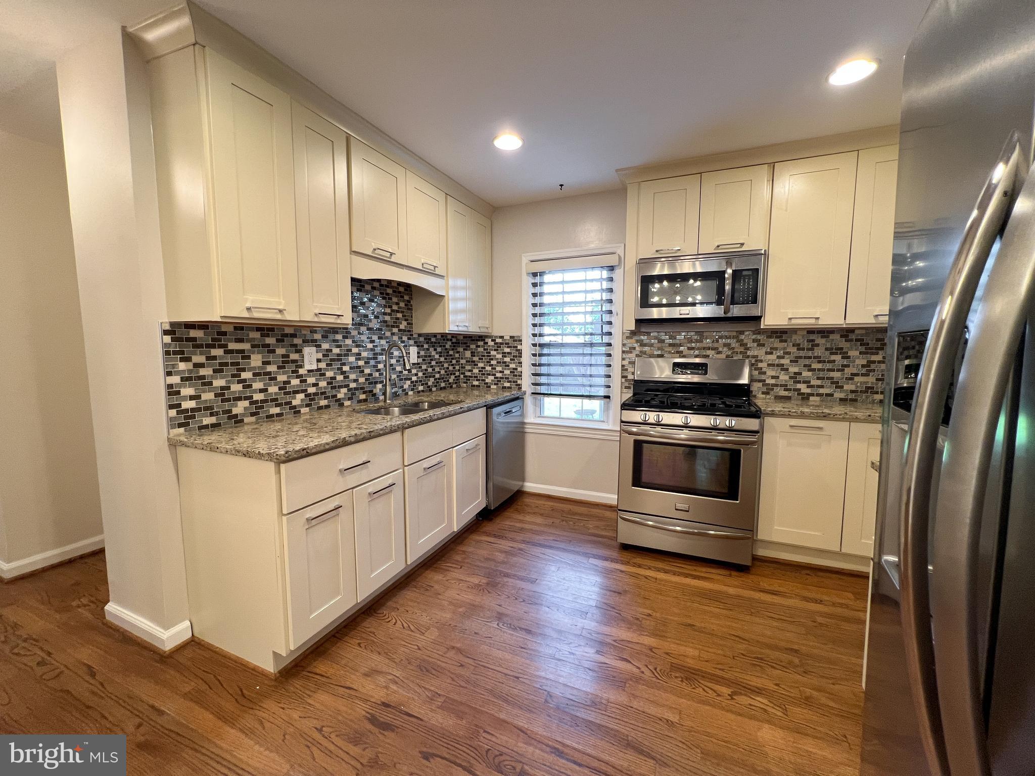 INDIAN SPRING VIEW - Residential Lease