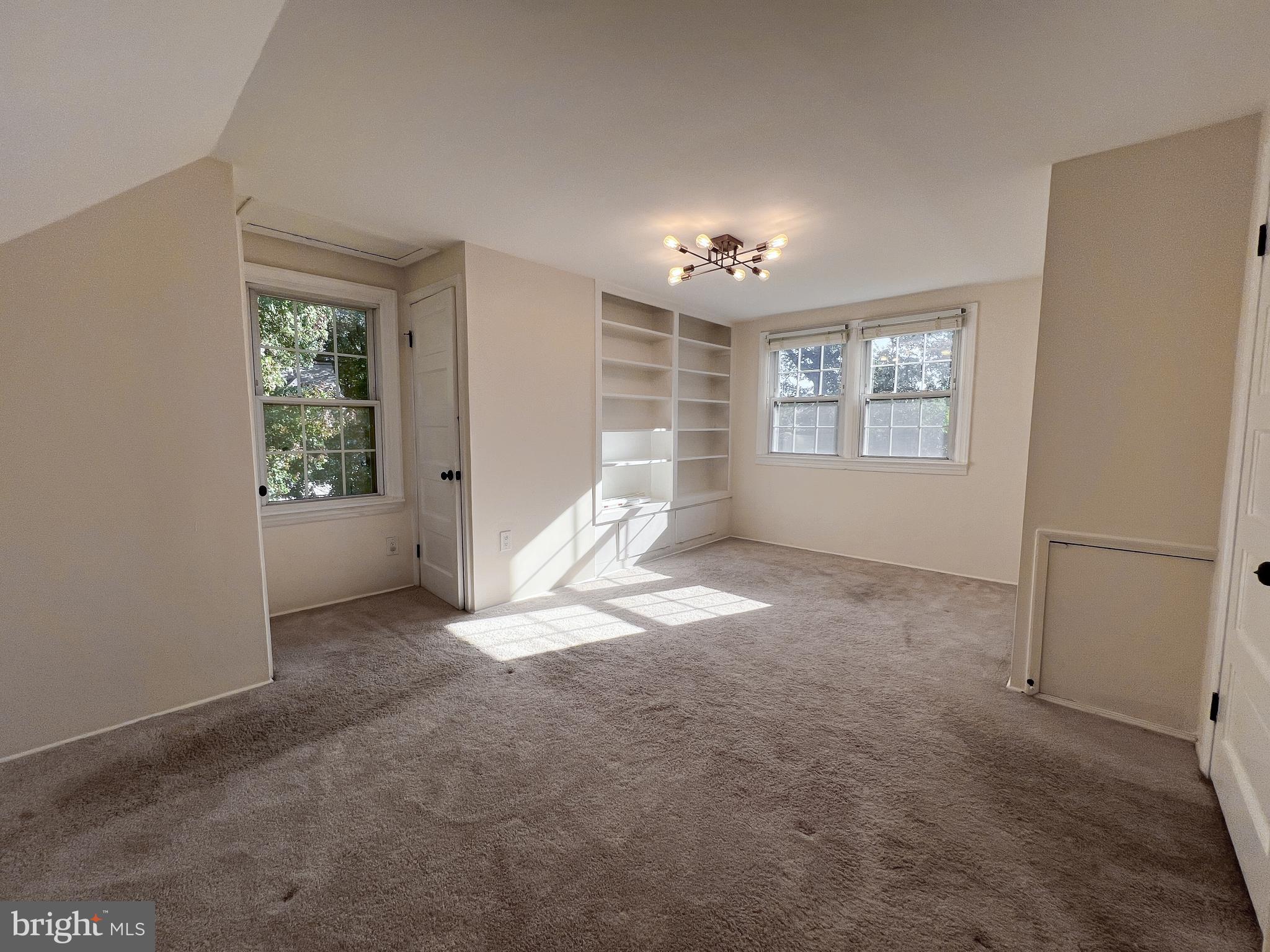 INDIAN SPRING VIEW - Residential Lease