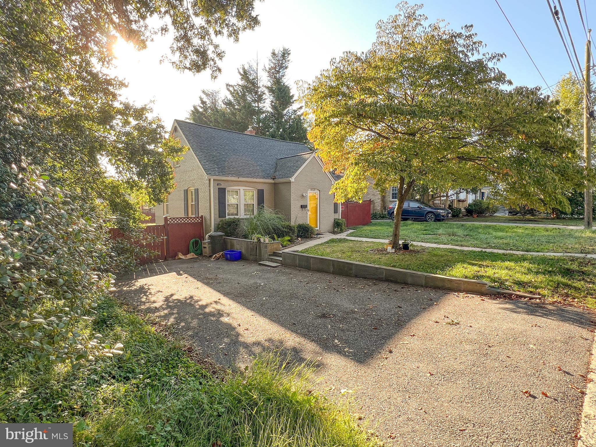 INDIAN SPRING VIEW - Residential Lease