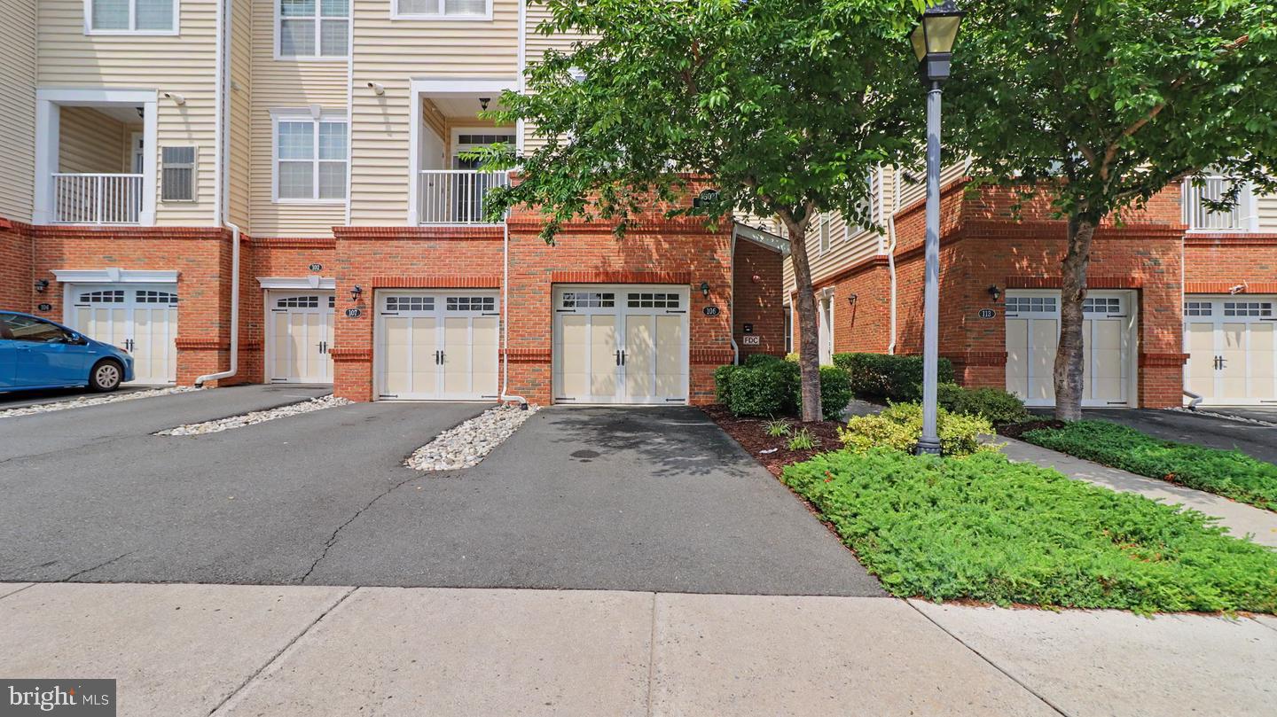 43031 FOXTRAIL WOODS TERRACE 106