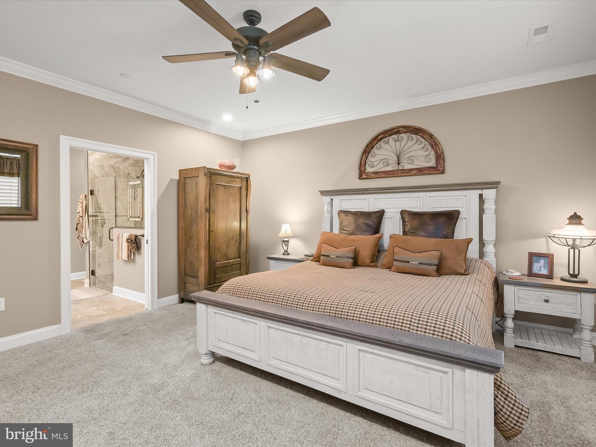 EMERALD POINTE - Residential