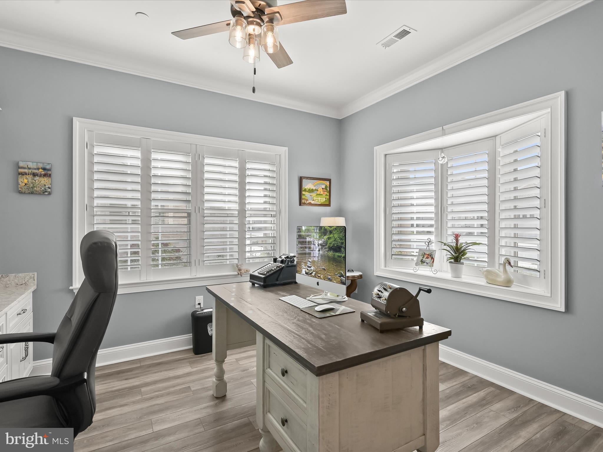 EMERALD POINTE - Residential